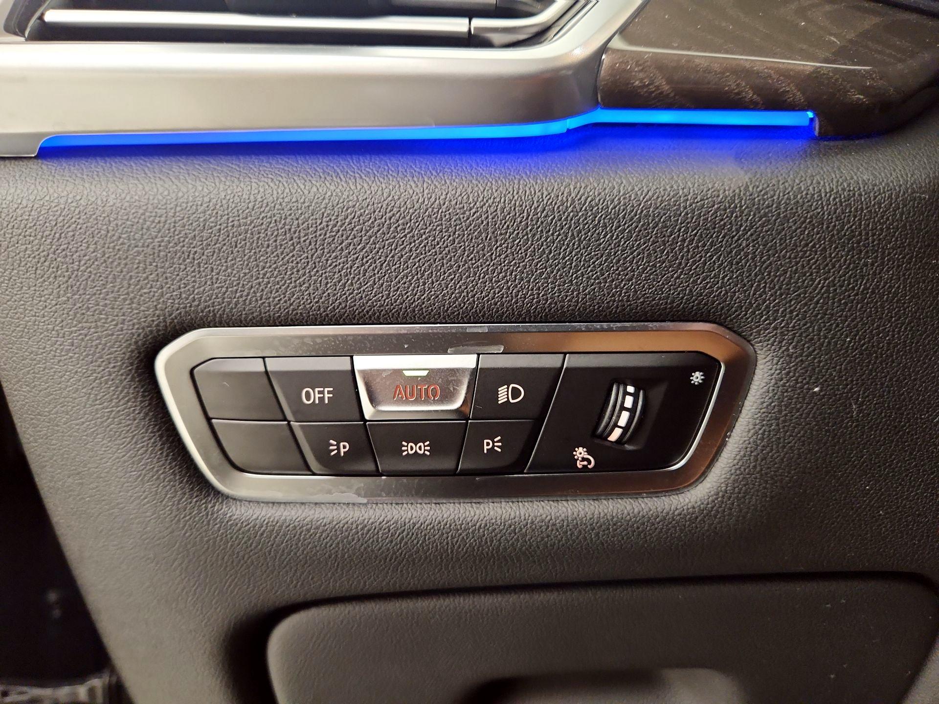 Thumbnail: 2022 BMW X5 - 13