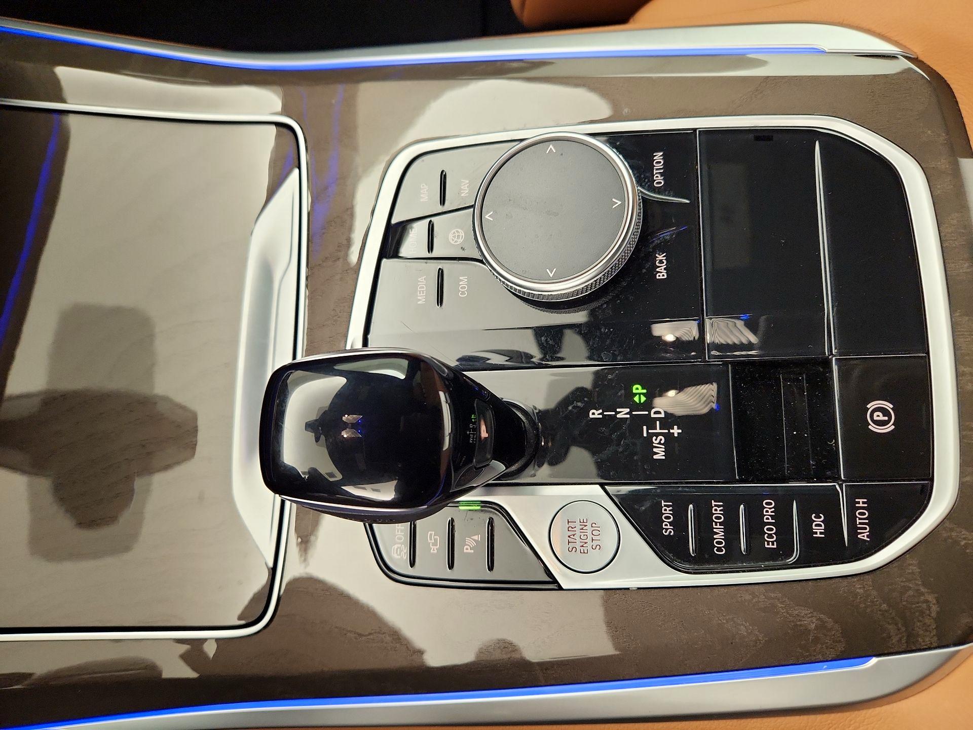 Thumbnail: 2022 BMW X5 - 18