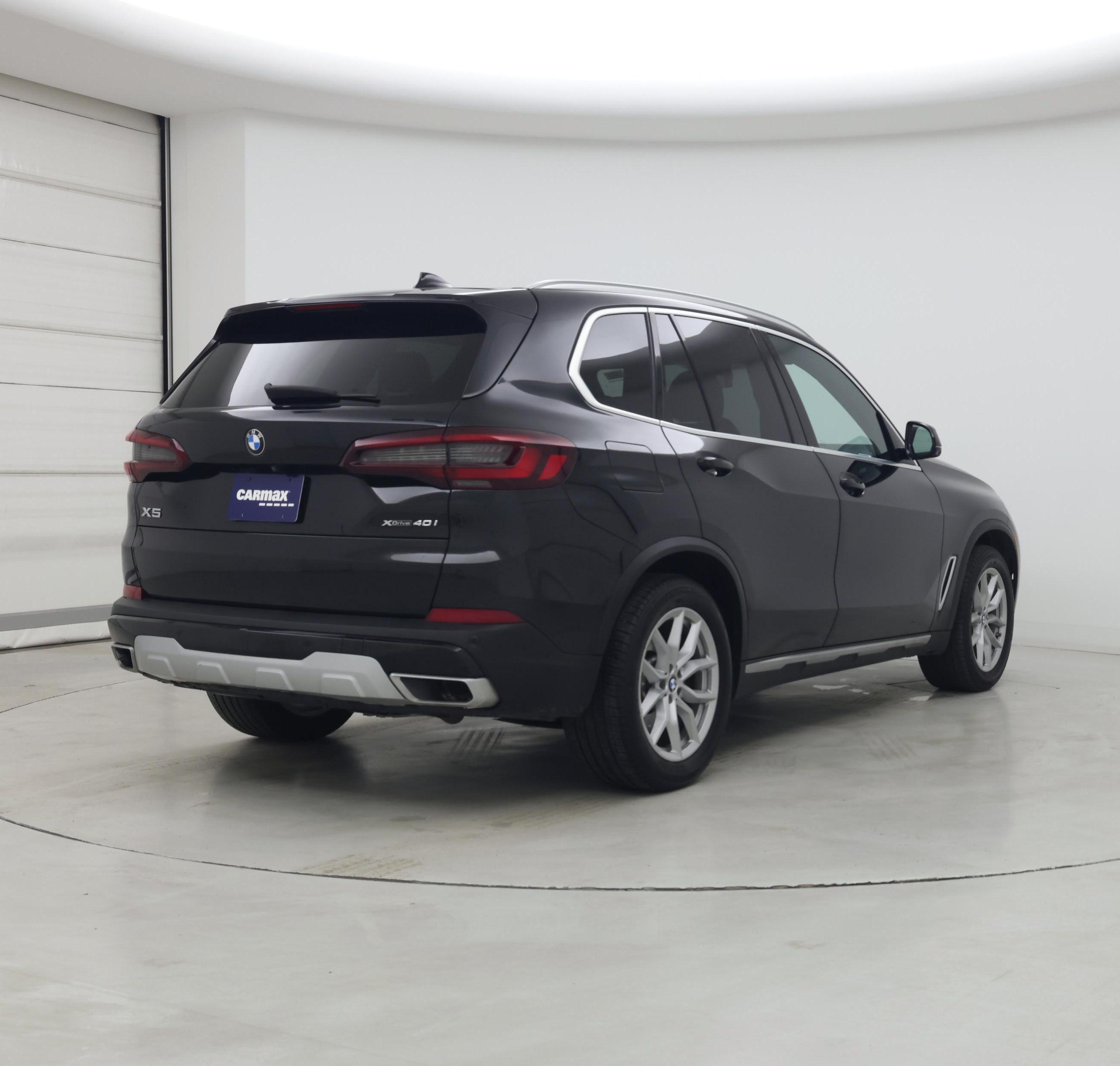 Thumbnail: 2022 BMW X5 - 8