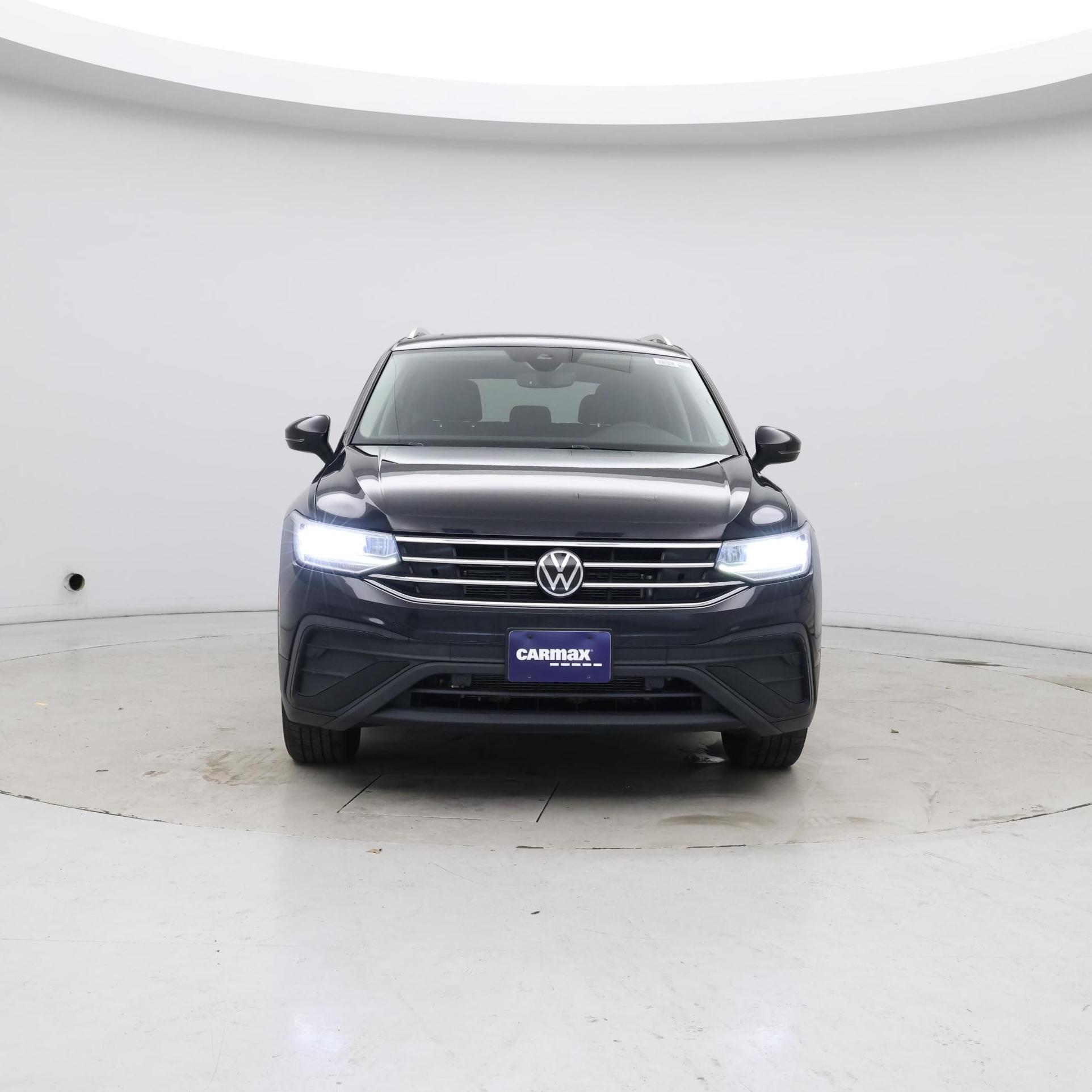 Thumbnail: 2022 Volkswagen Tiguan - 5