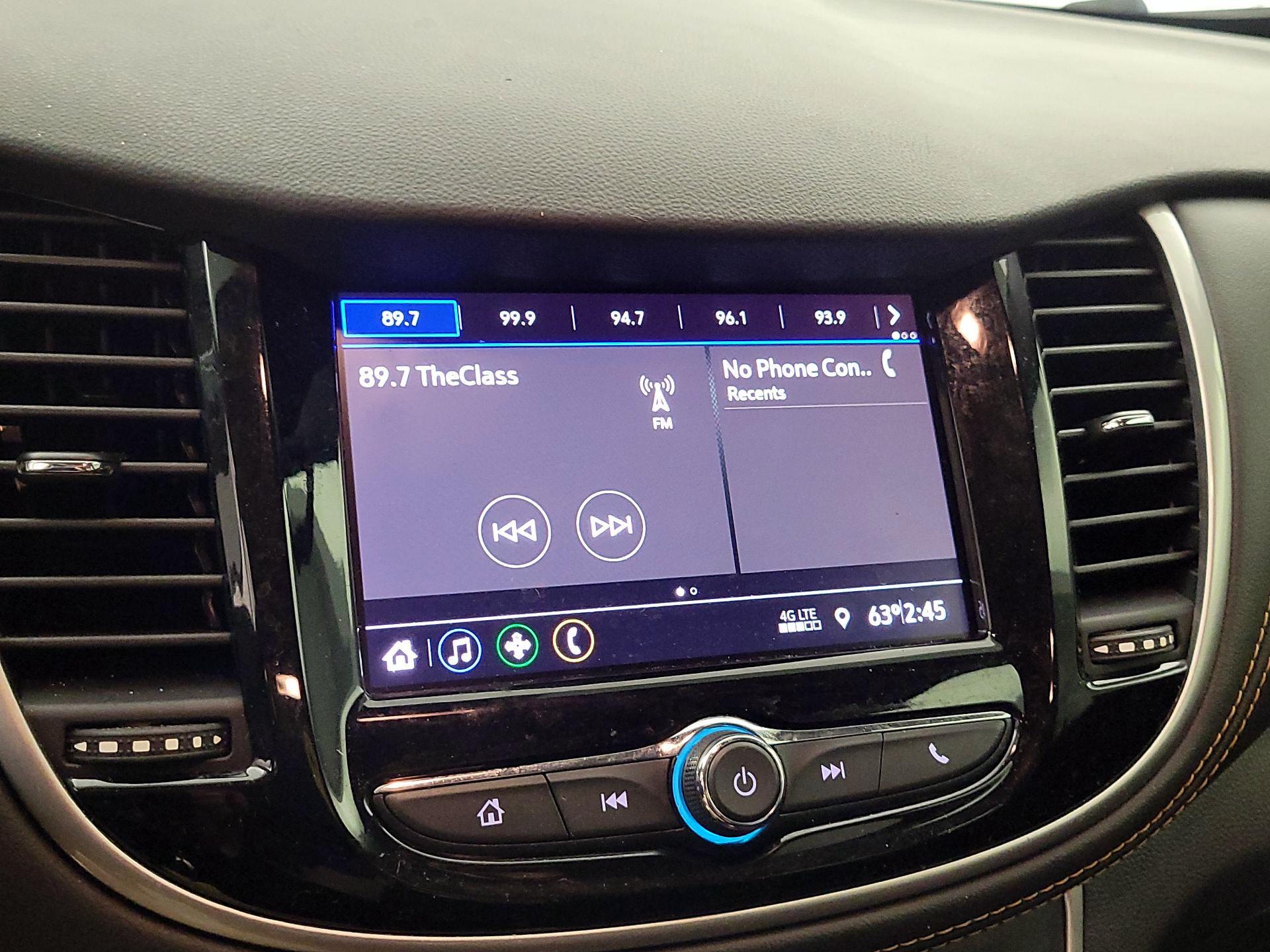 Thumbnail: 2021 Chevrolet Trax - 15