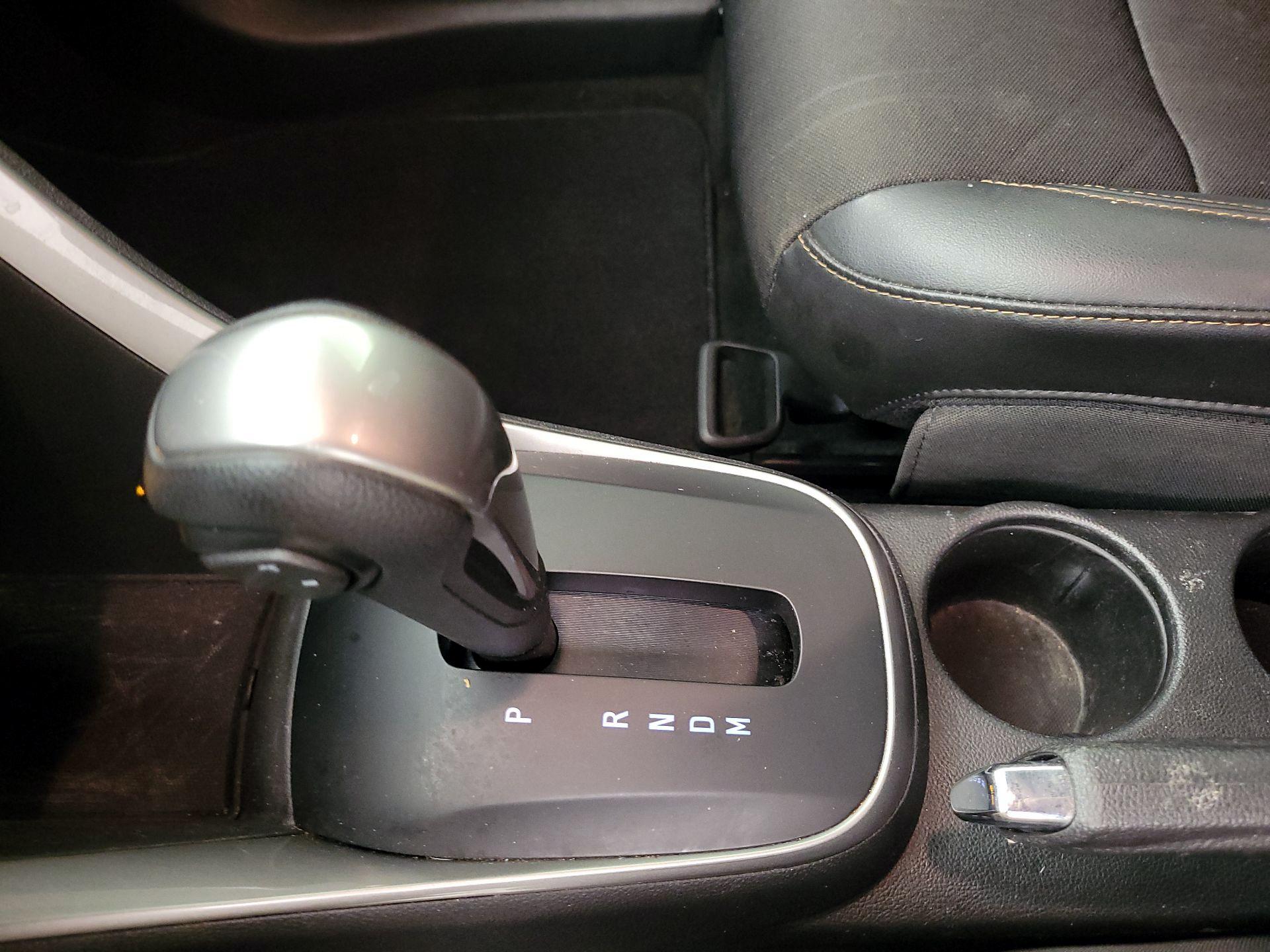 Thumbnail: 2021 Chevrolet Trax - 17