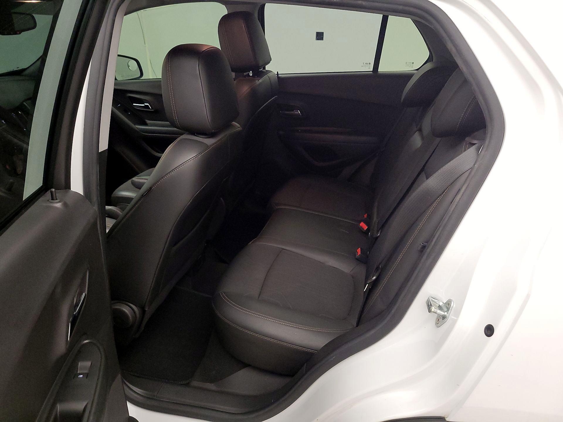 Thumbnail: 2021 Chevrolet Trax - 19