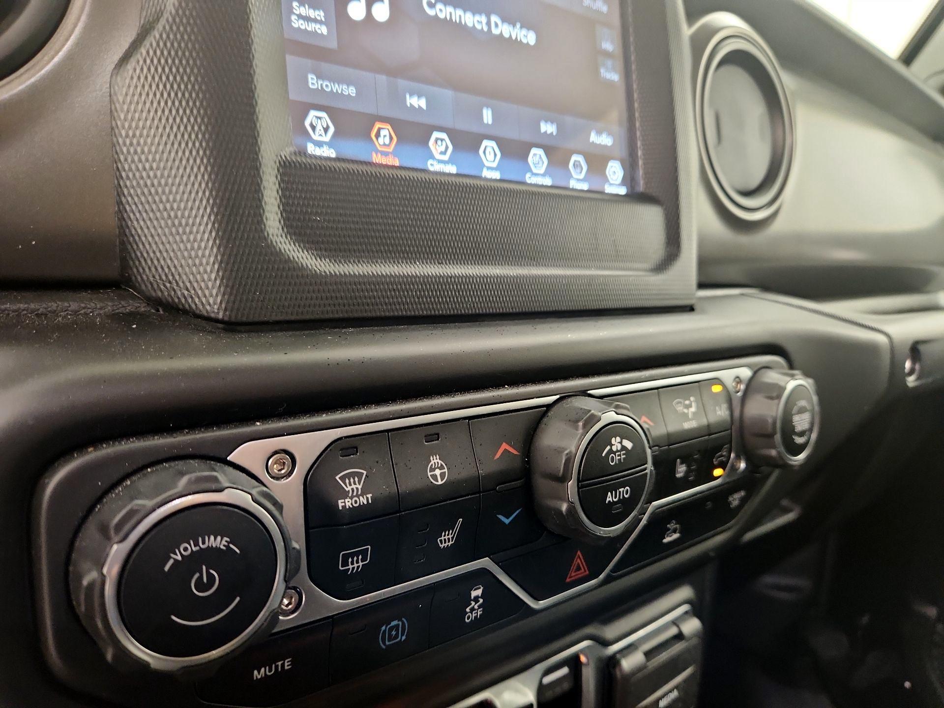 Thumbnail: 2023 Jeep Wrangler - 14