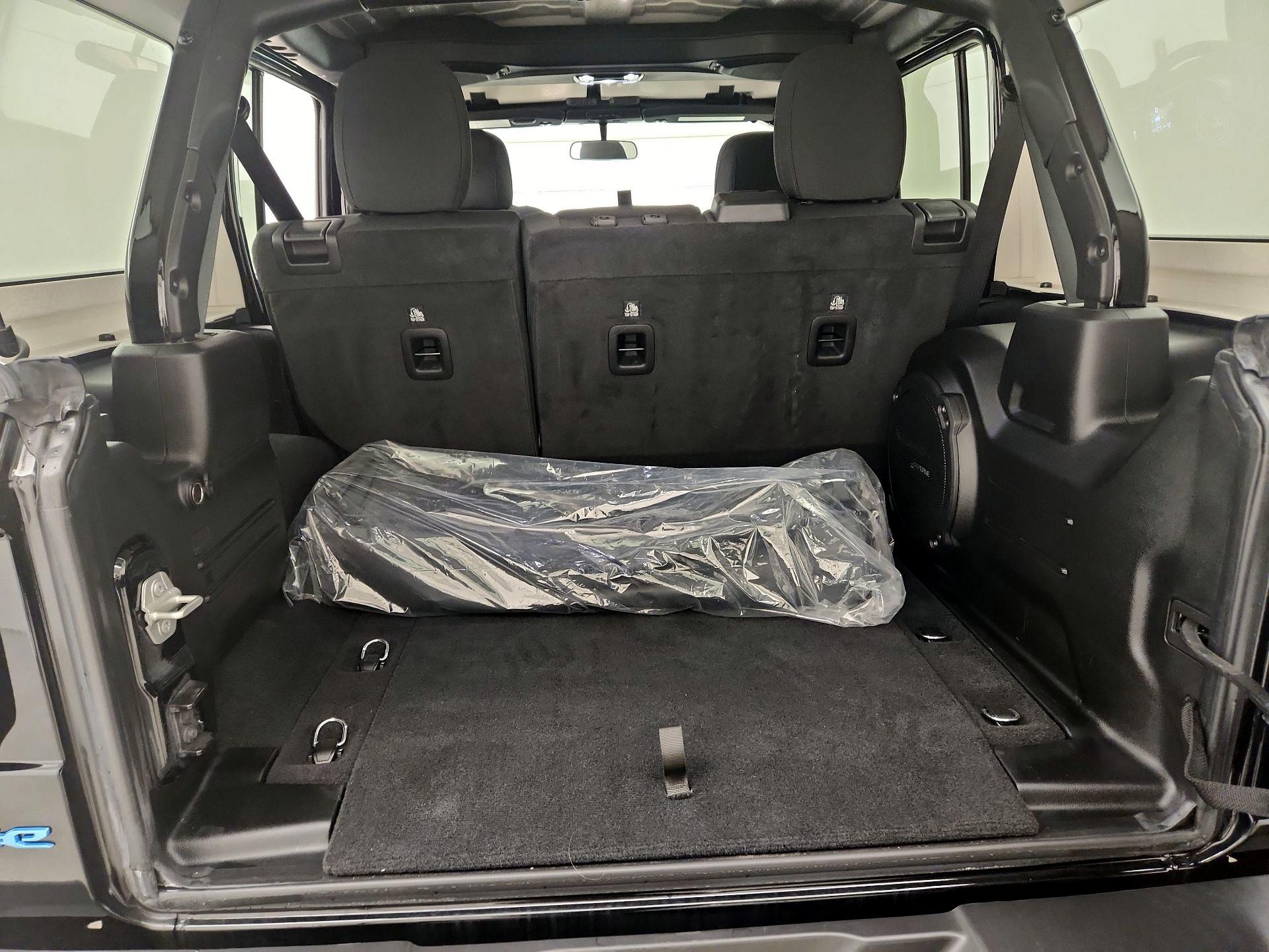 Thumbnail: 2023 Jeep Wrangler - 19