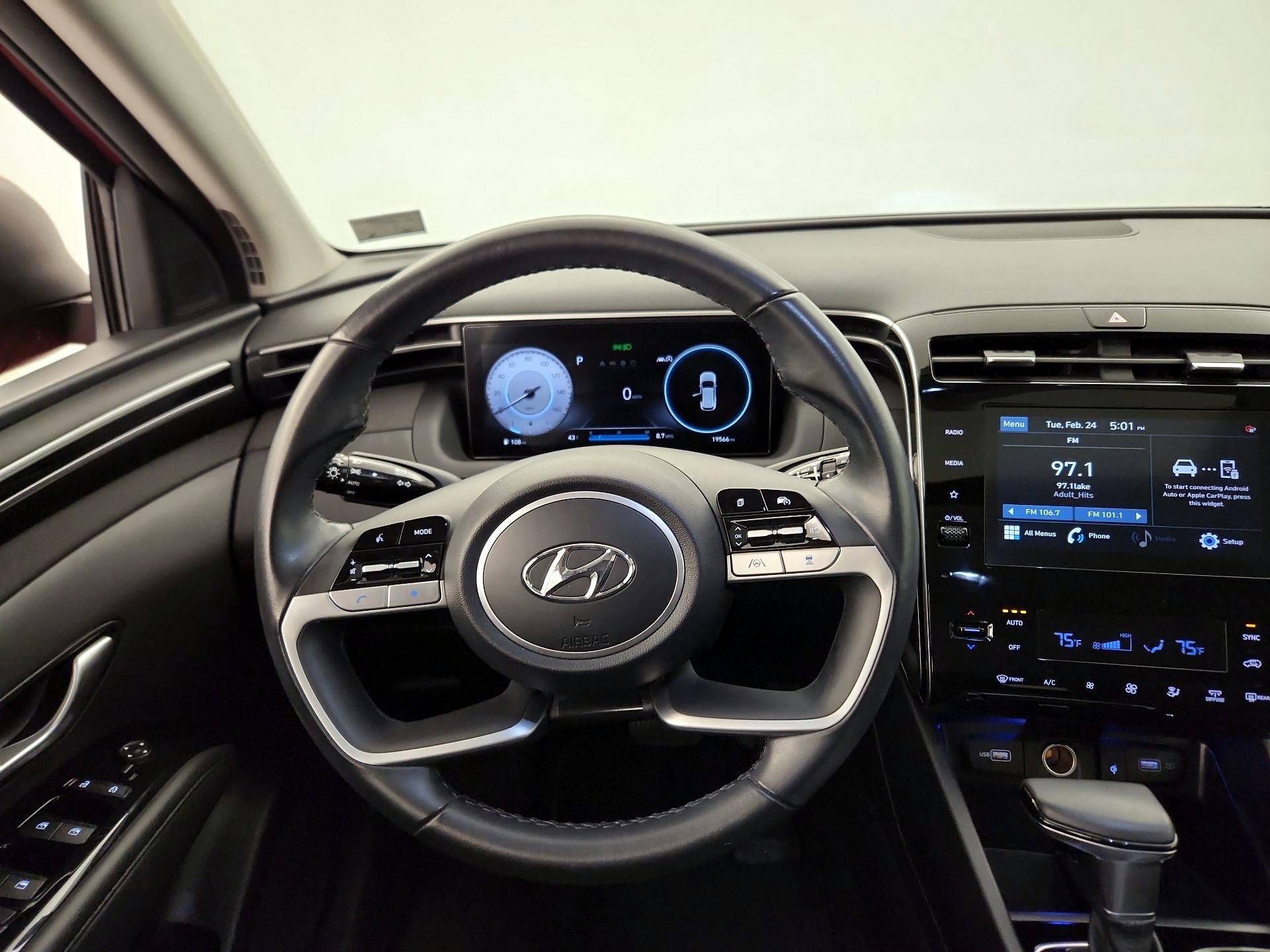 Thumbnail: 2022 Hyundai Tucson - 10