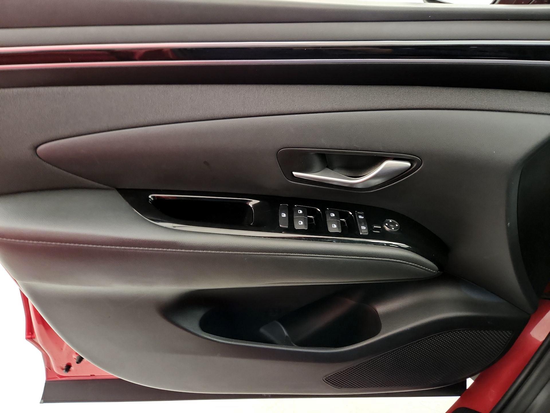 Thumbnail: 2022 Hyundai Tucson - 12