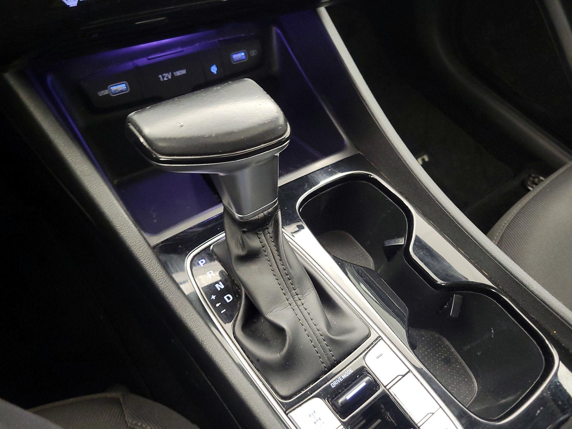 Thumbnail: 2022 Hyundai Tucson - 17