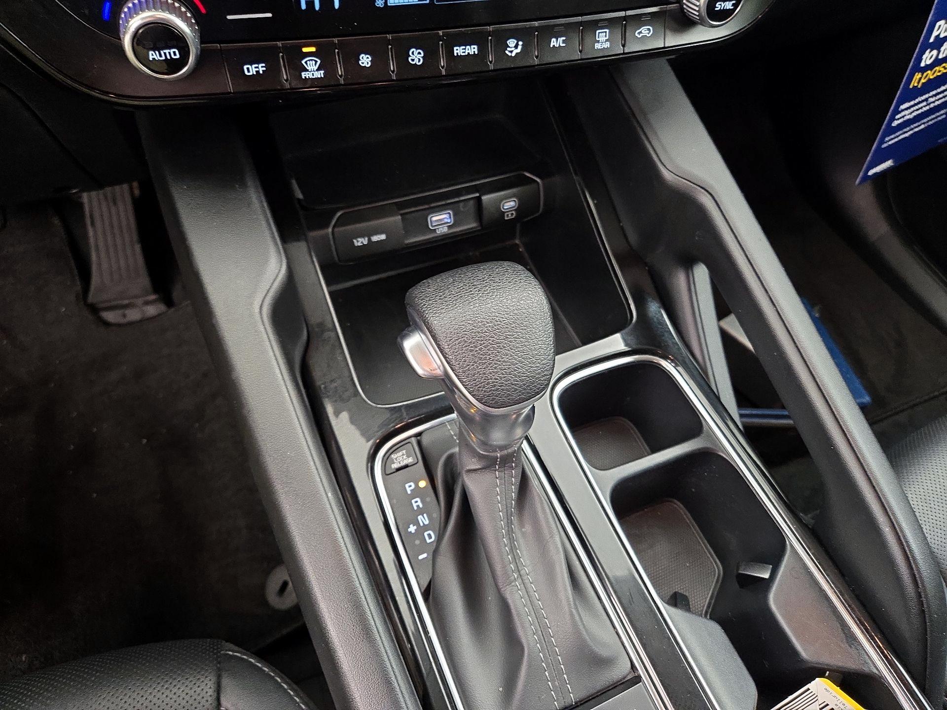 Thumbnail: 2023 Kia Telluride - 18