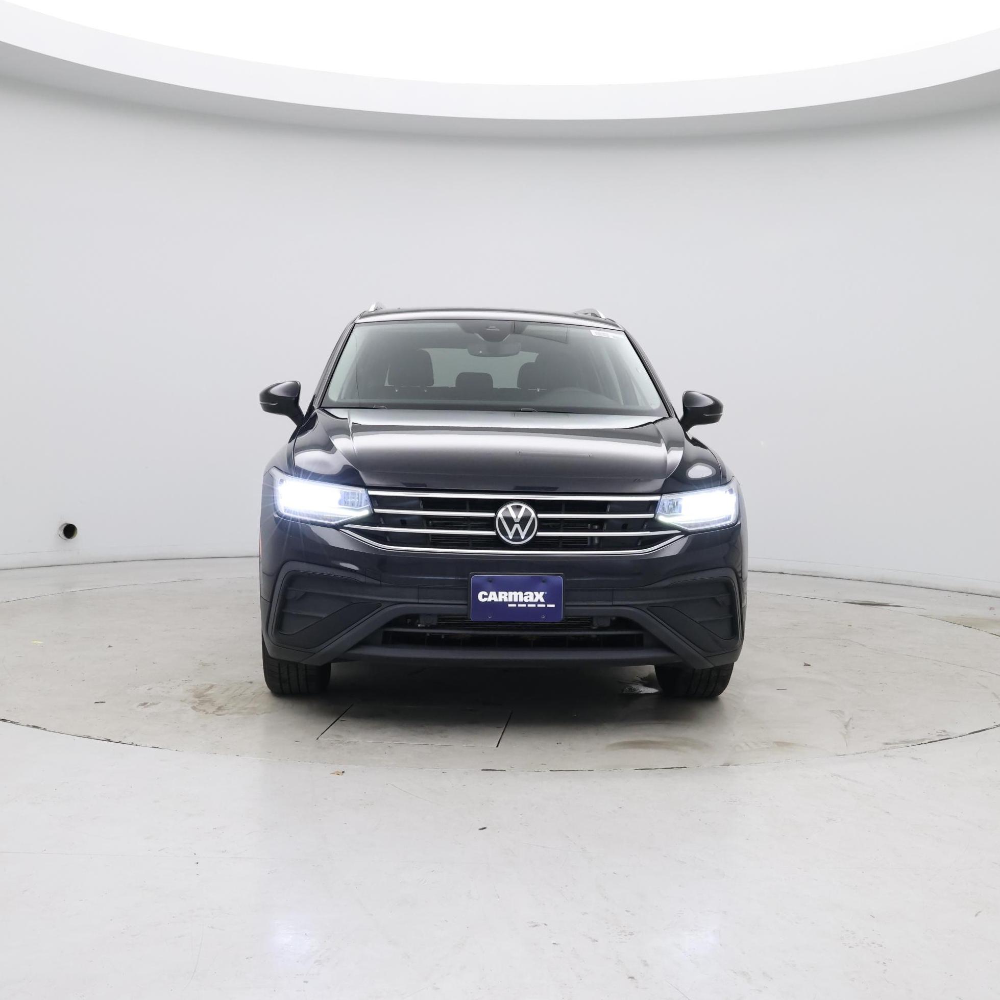 Thumbnail: 2022 Volkswagen Tiguan - 5