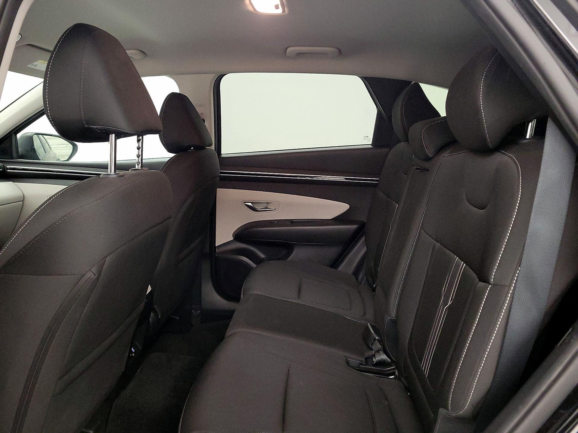 Thumbnail: 2023 Hyundai Tucson - 19