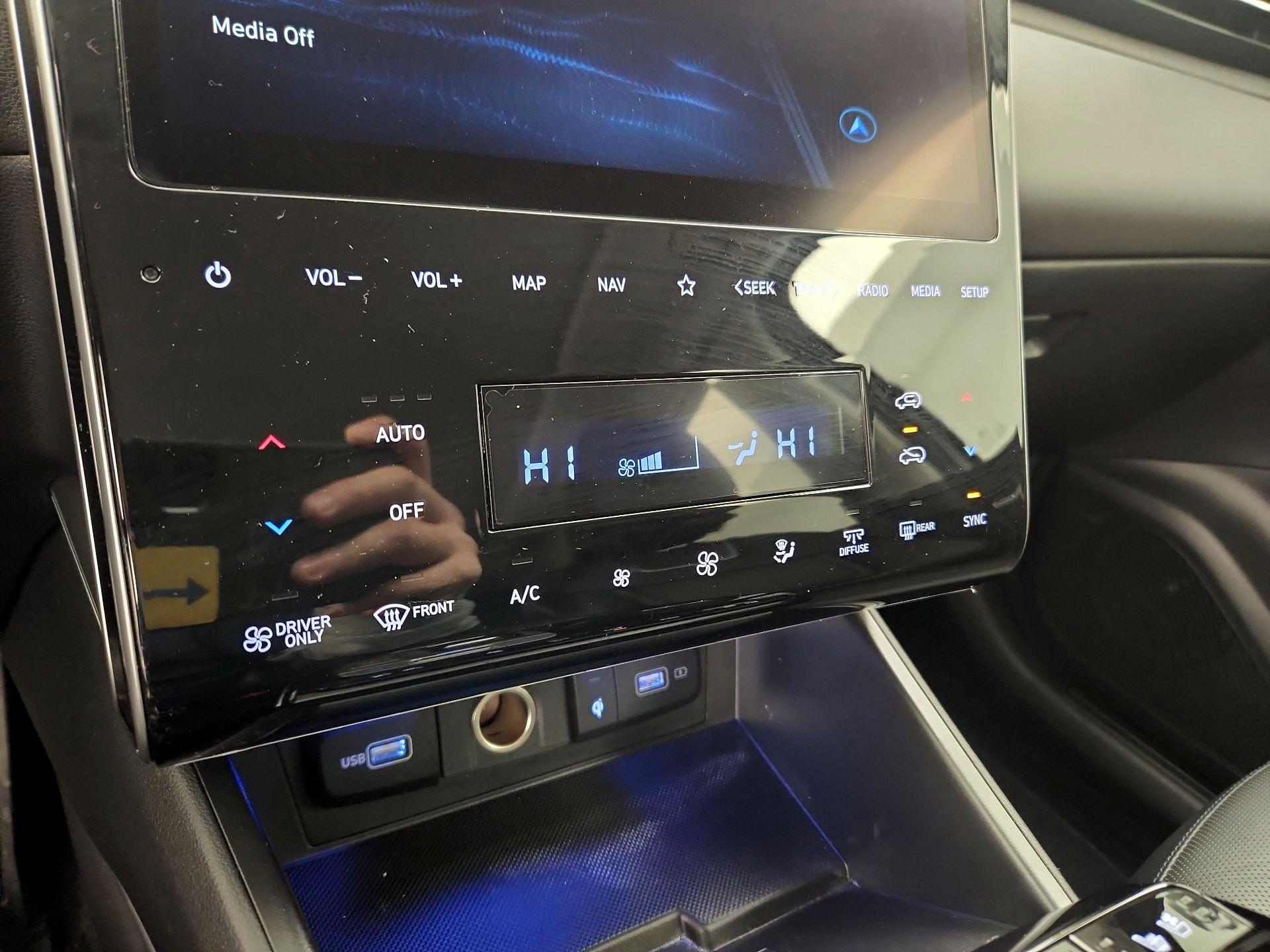 Thumbnail: 2023 Hyundai Tucson - 16