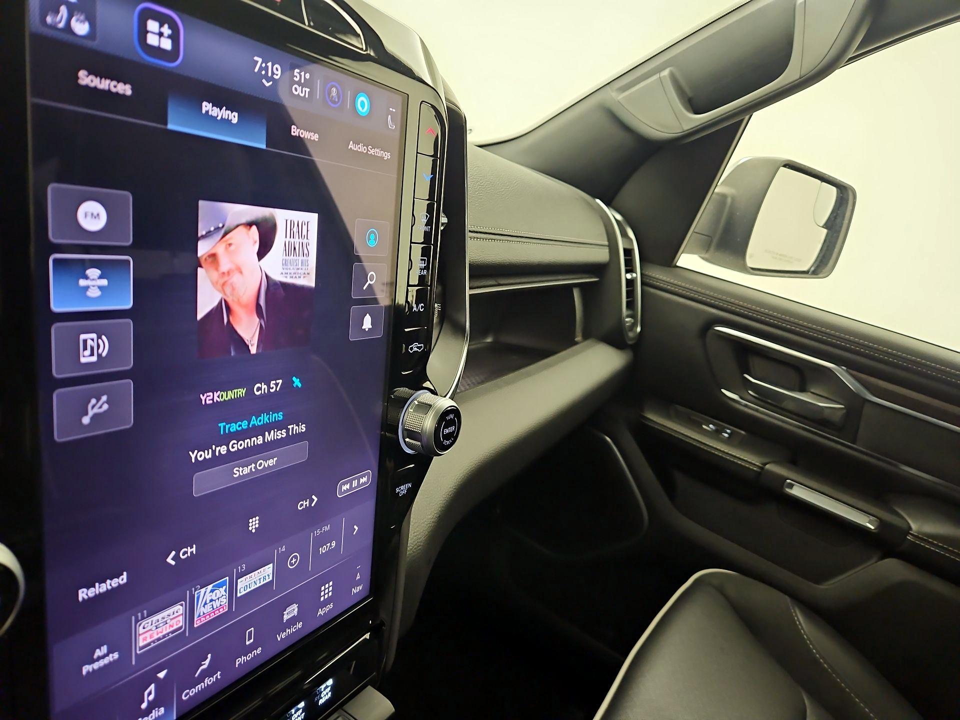 Thumbnail: 2025 RAM 1500 - 16