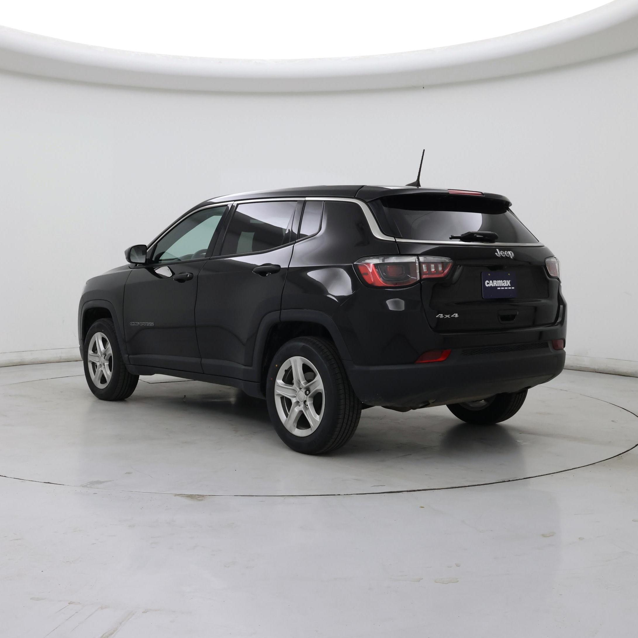 Thumbnail: 2023 Jeep Compass - 2