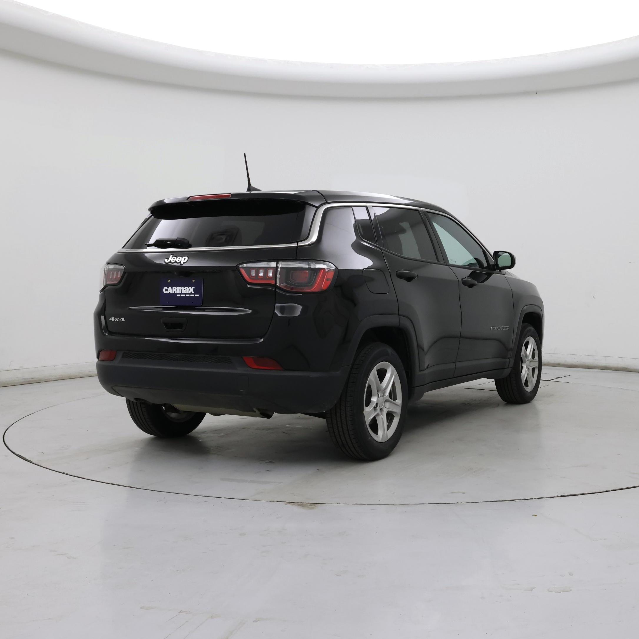 Thumbnail: 2023 Jeep Compass - 8