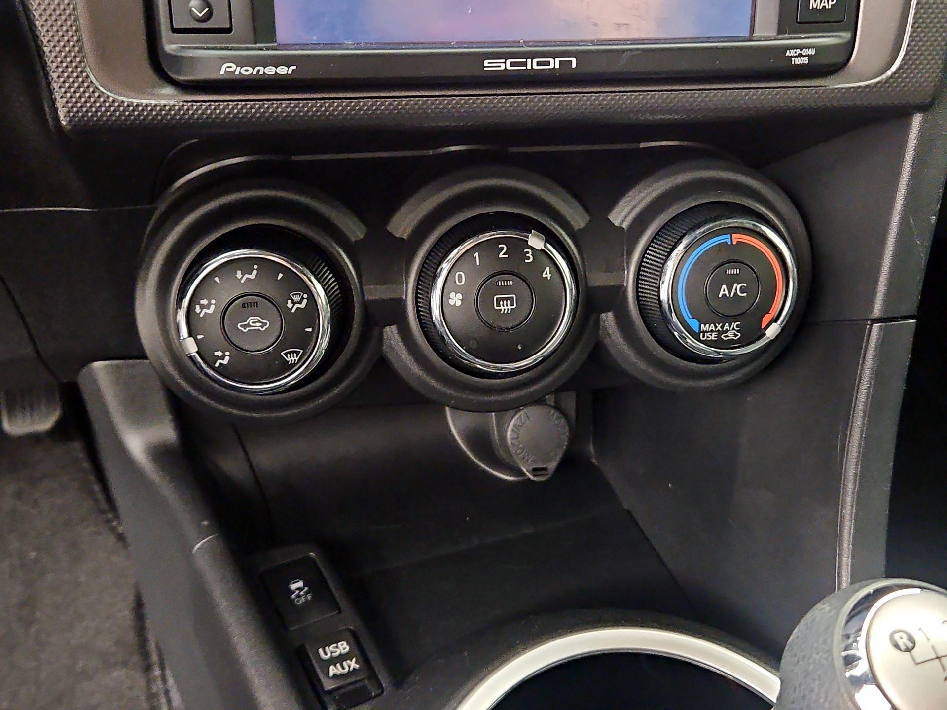 Thumbnail: 2015 Scion tC - 13