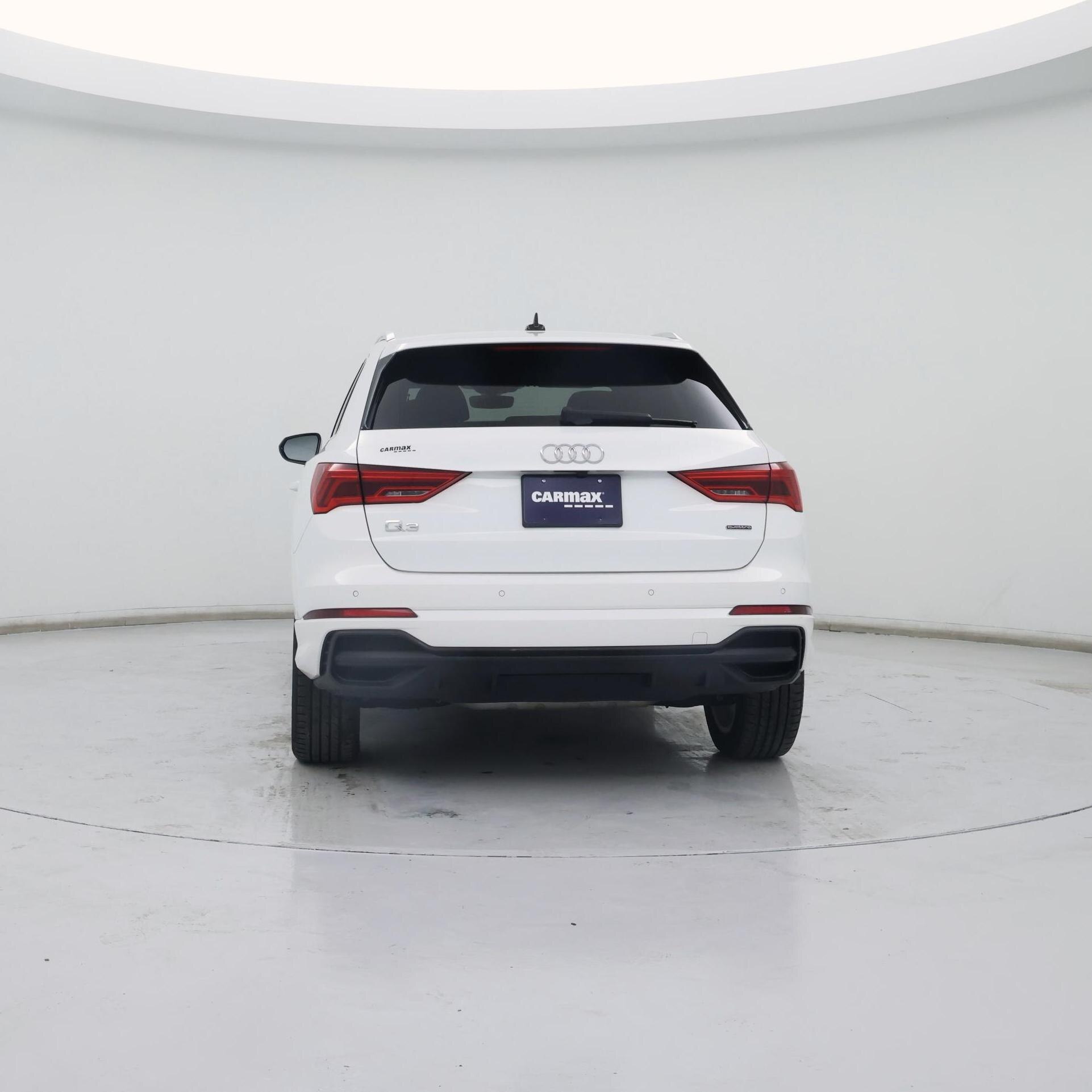 Thumbnail: 2023 Audi Q3 - 6