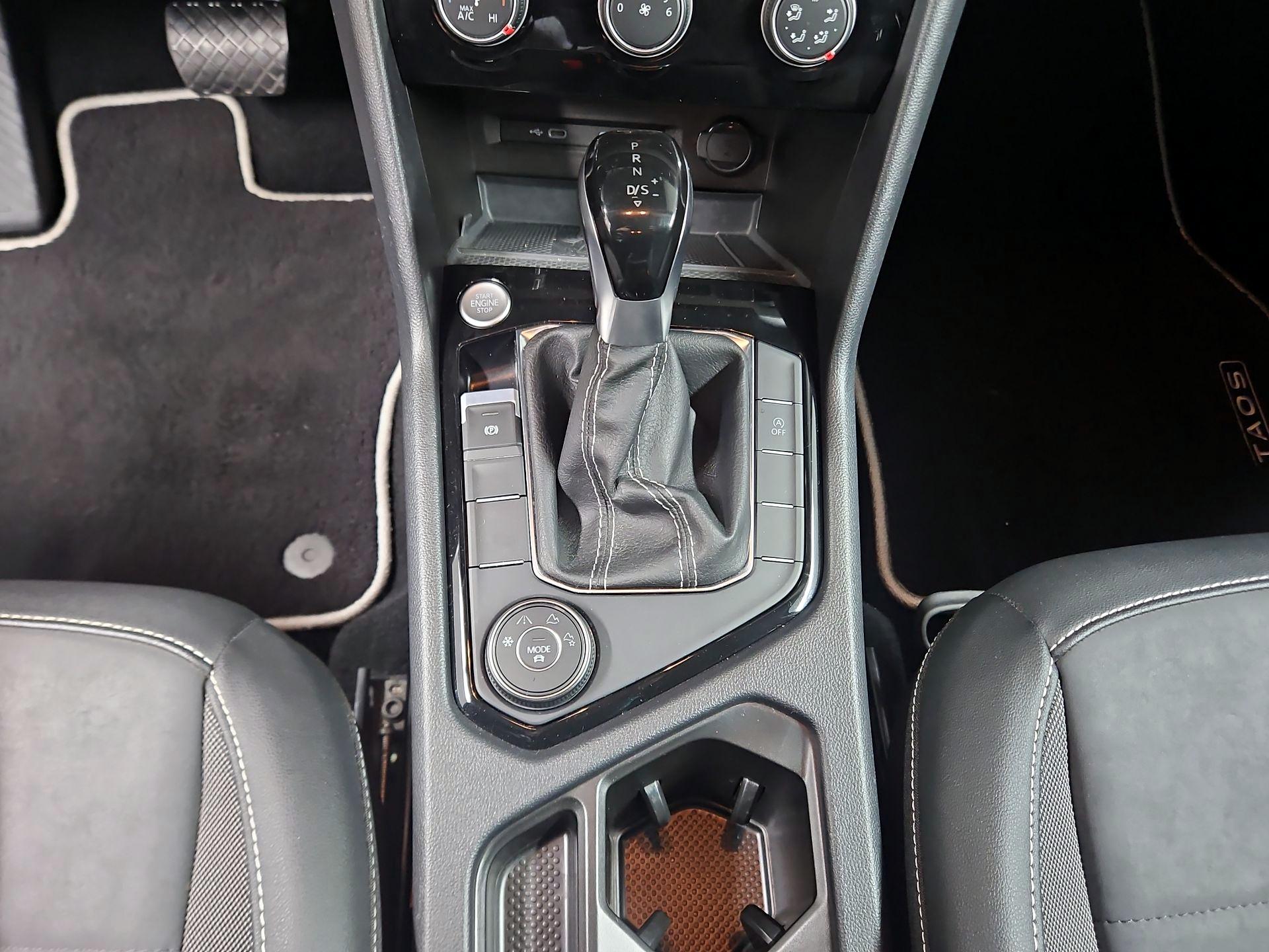 Thumbnail: 2023 Volkswagen Taos - 17