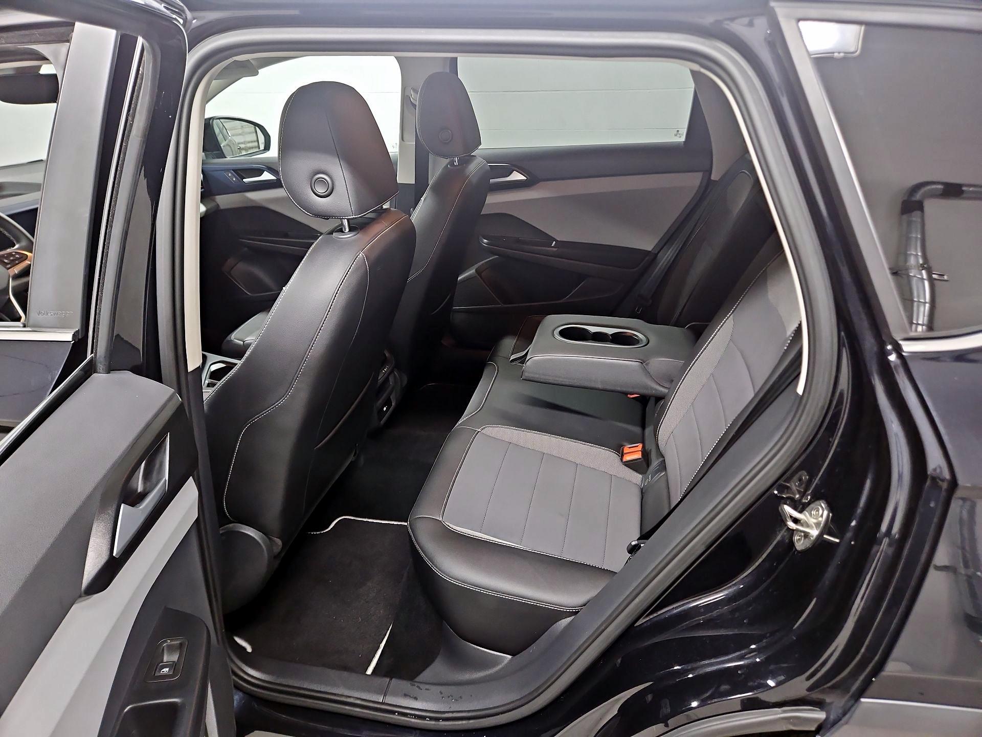 Thumbnail: 2023 Volkswagen Taos - 19