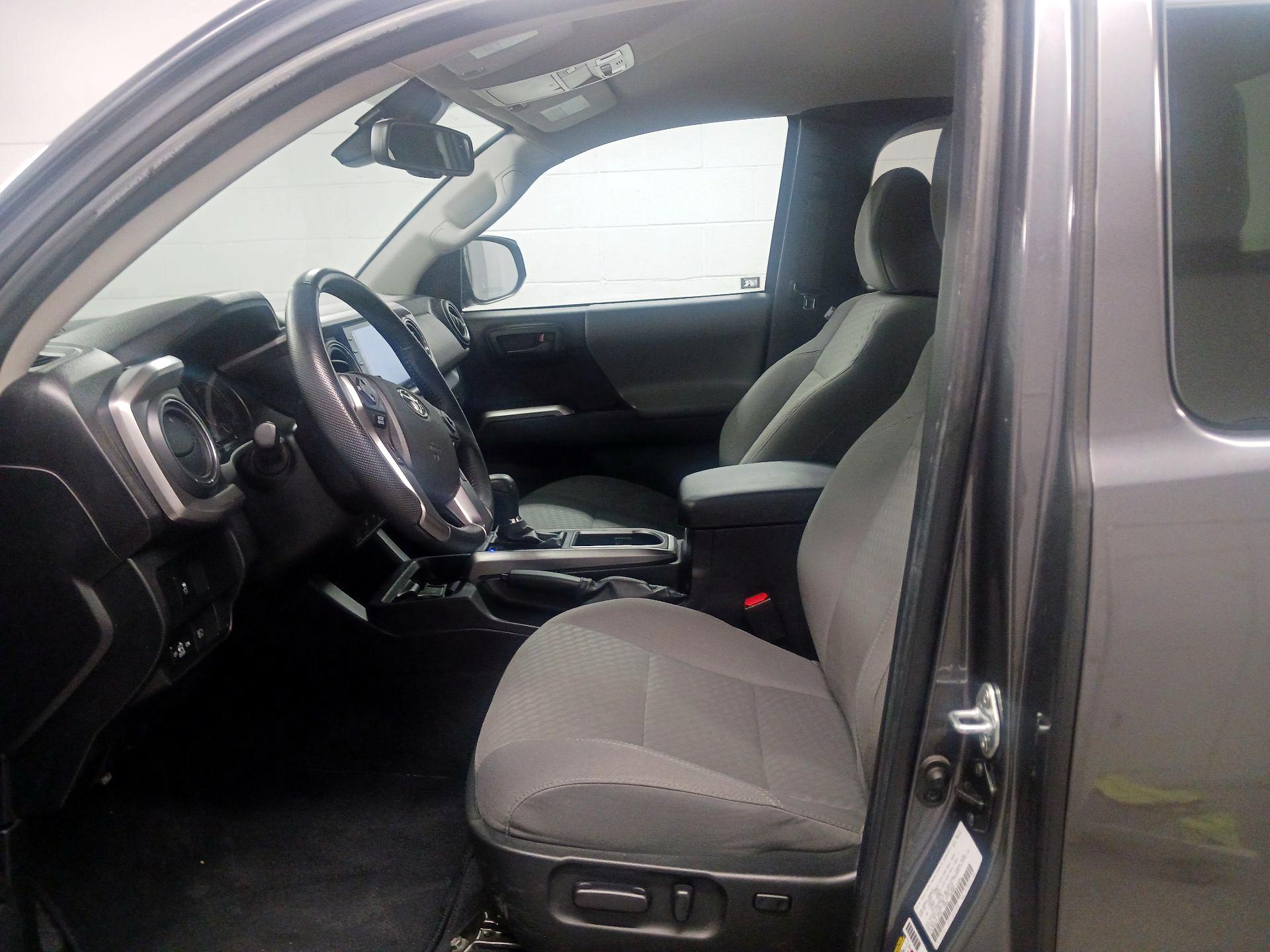 Thumbnail: 2023 Toyota Tacoma - 11