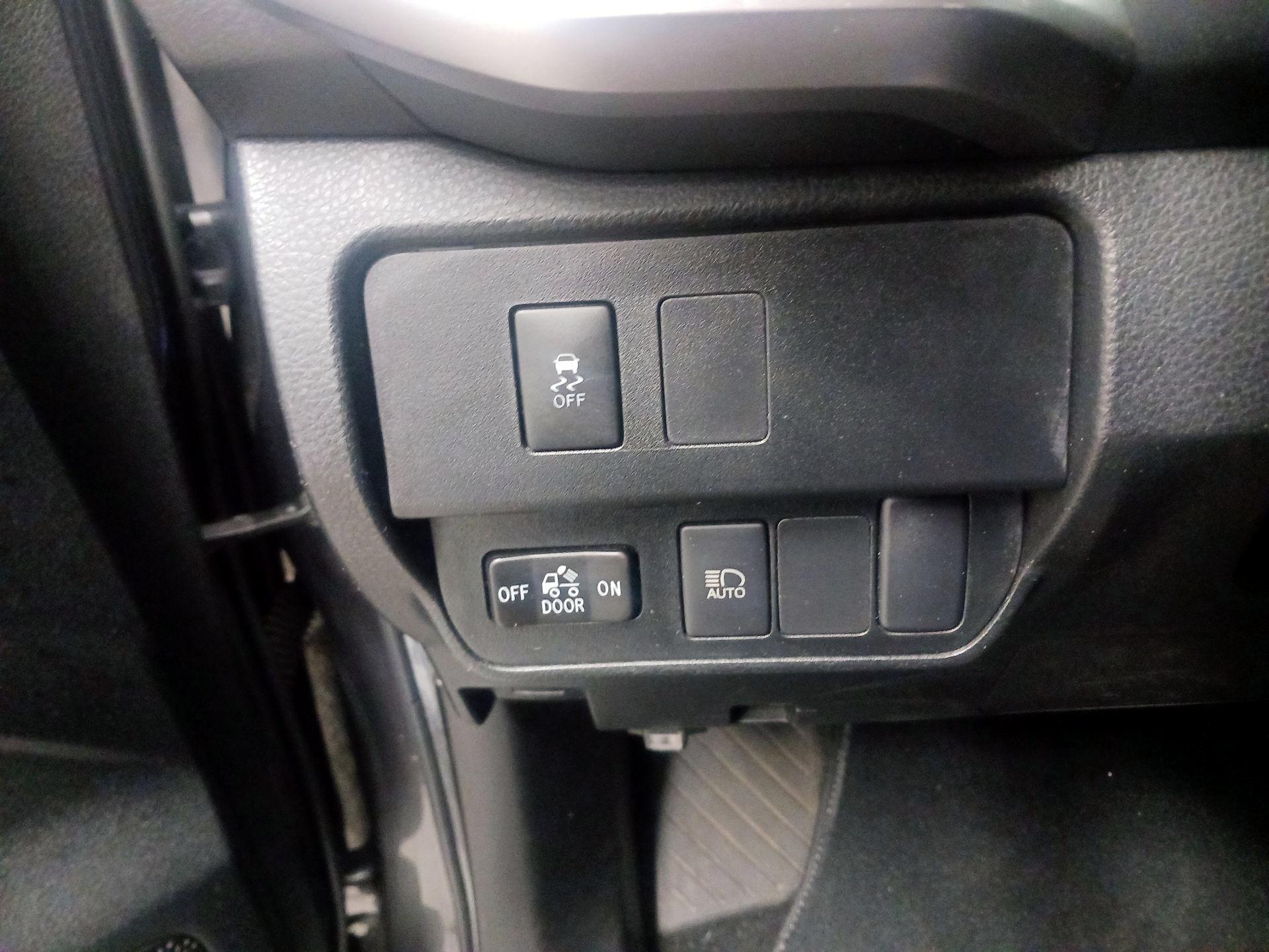 Thumbnail: 2023 Toyota Tacoma - 13