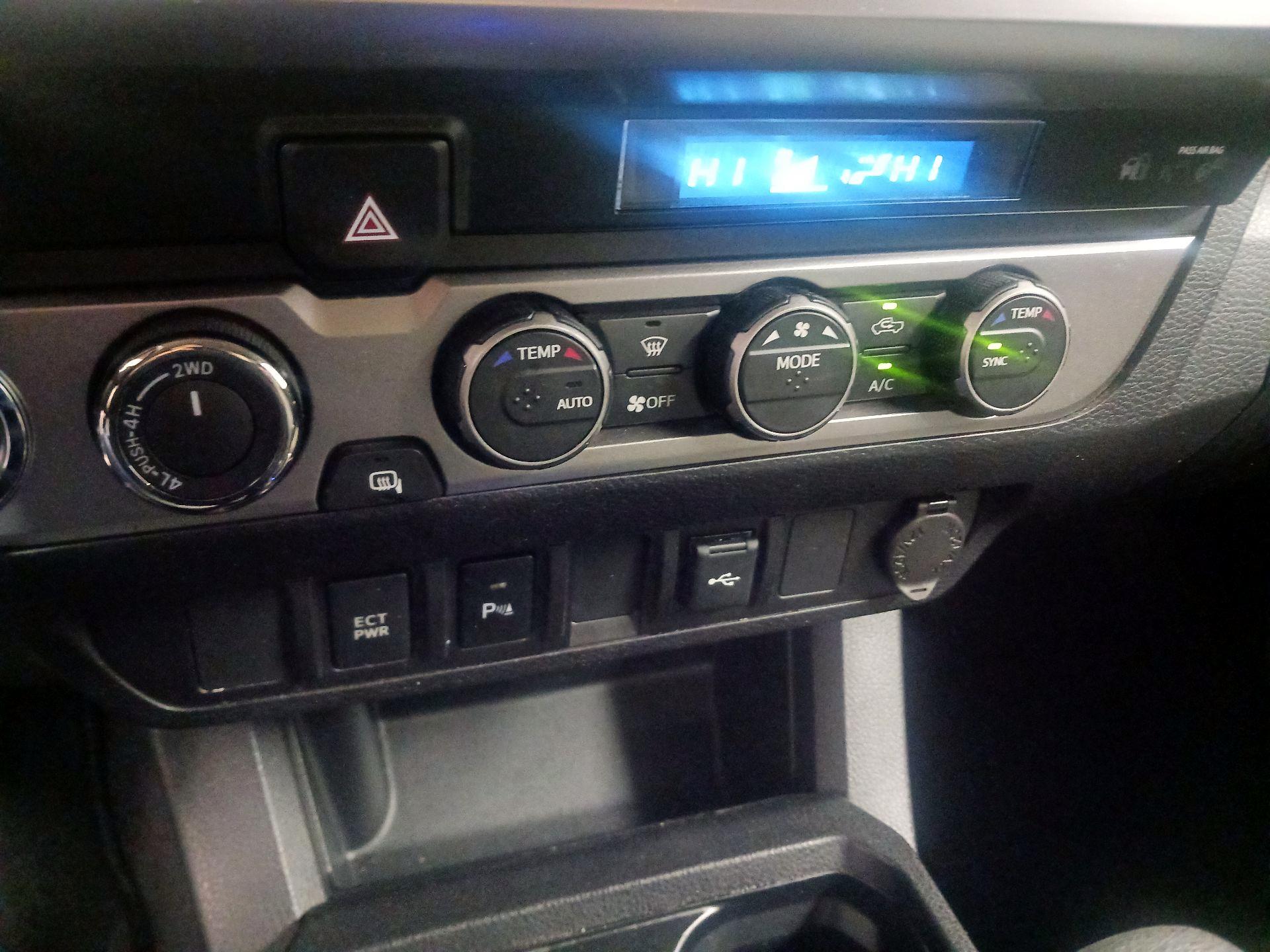 Thumbnail: 2023 Toyota Tacoma - 17