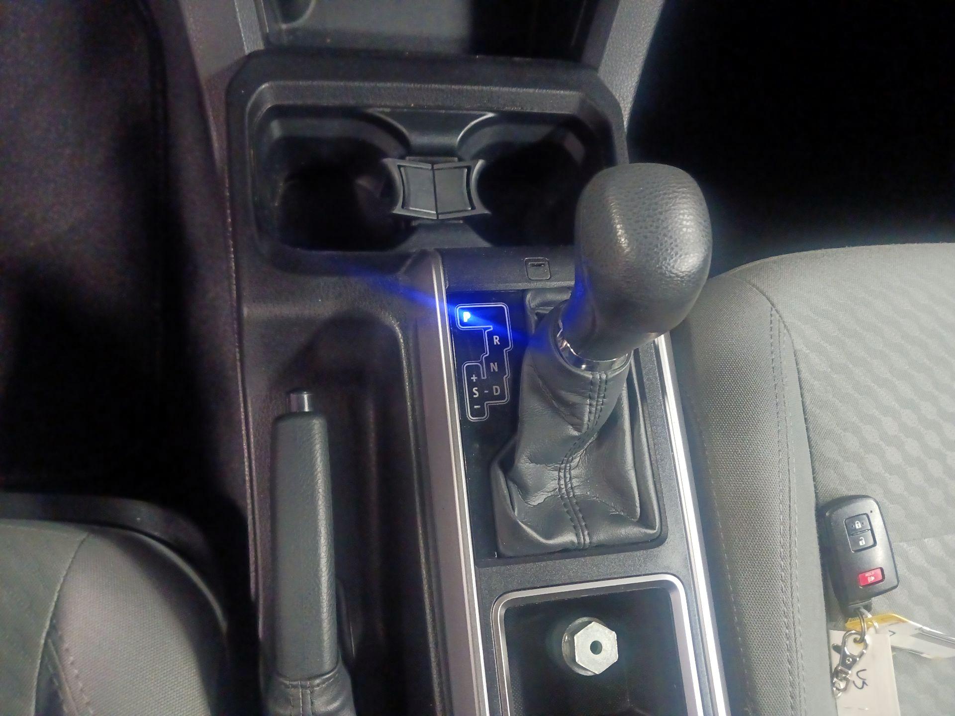 Thumbnail: 2023 Toyota Tacoma - 18