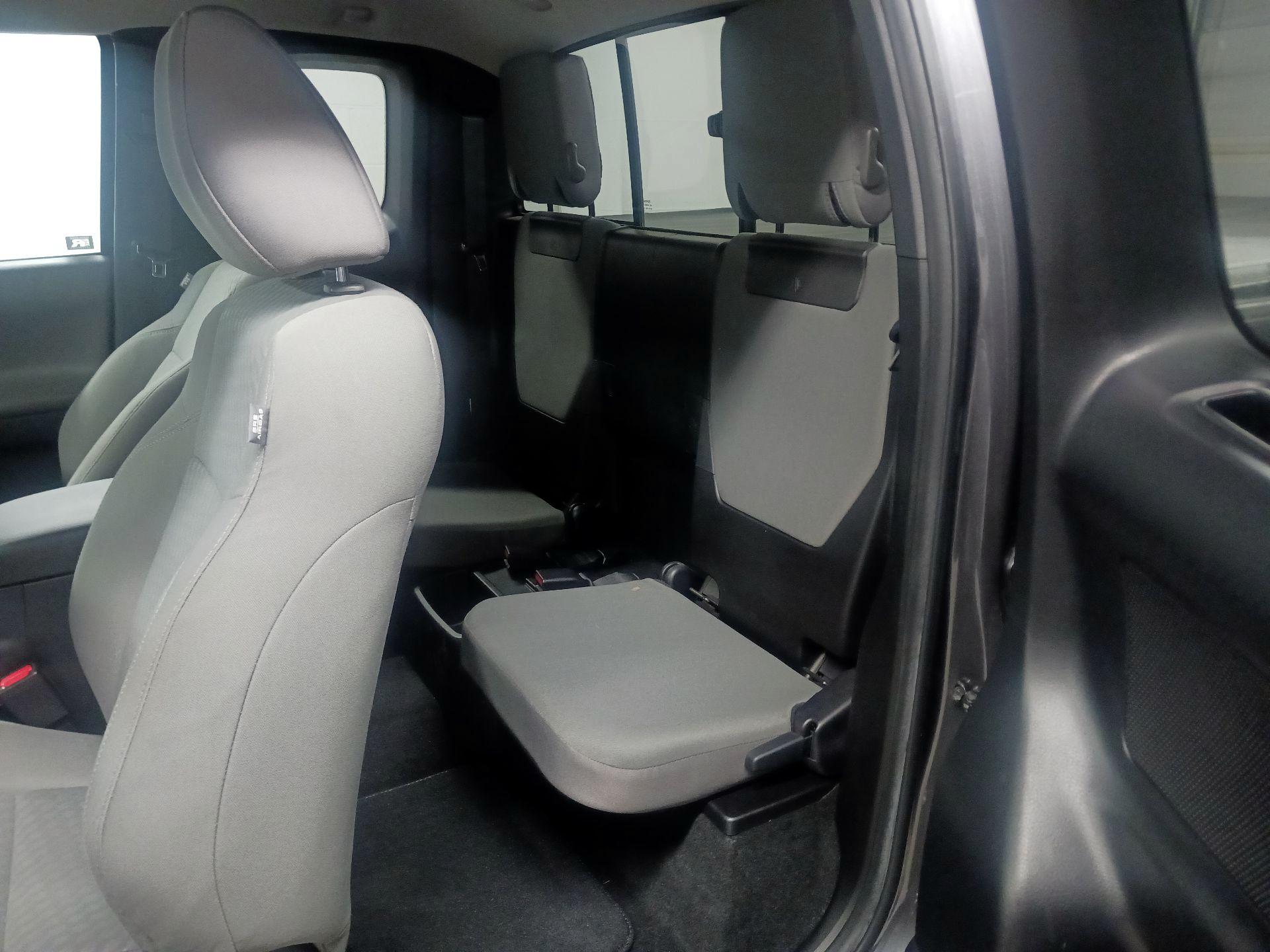 Thumbnail: 2023 Toyota Tacoma - 20