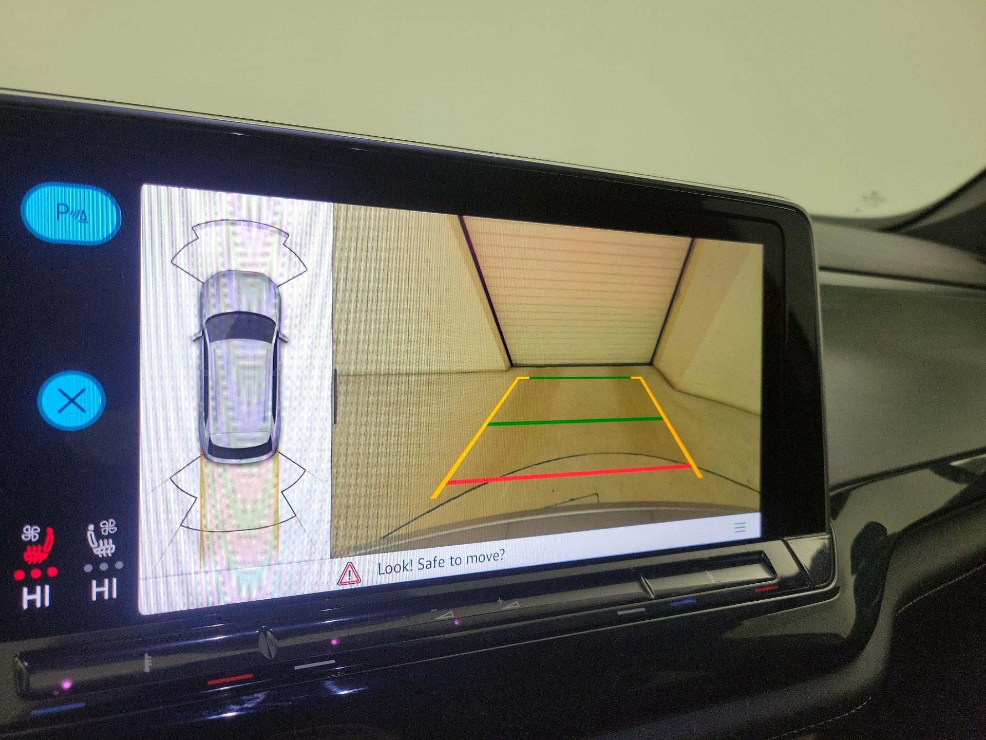 Thumbnail: 2024 Volkswagen Atlas - 14