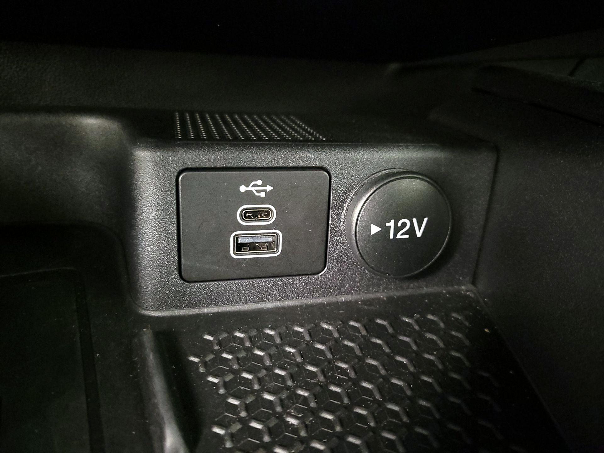 Thumbnail: 2023 Ford Bronco Sport - 18