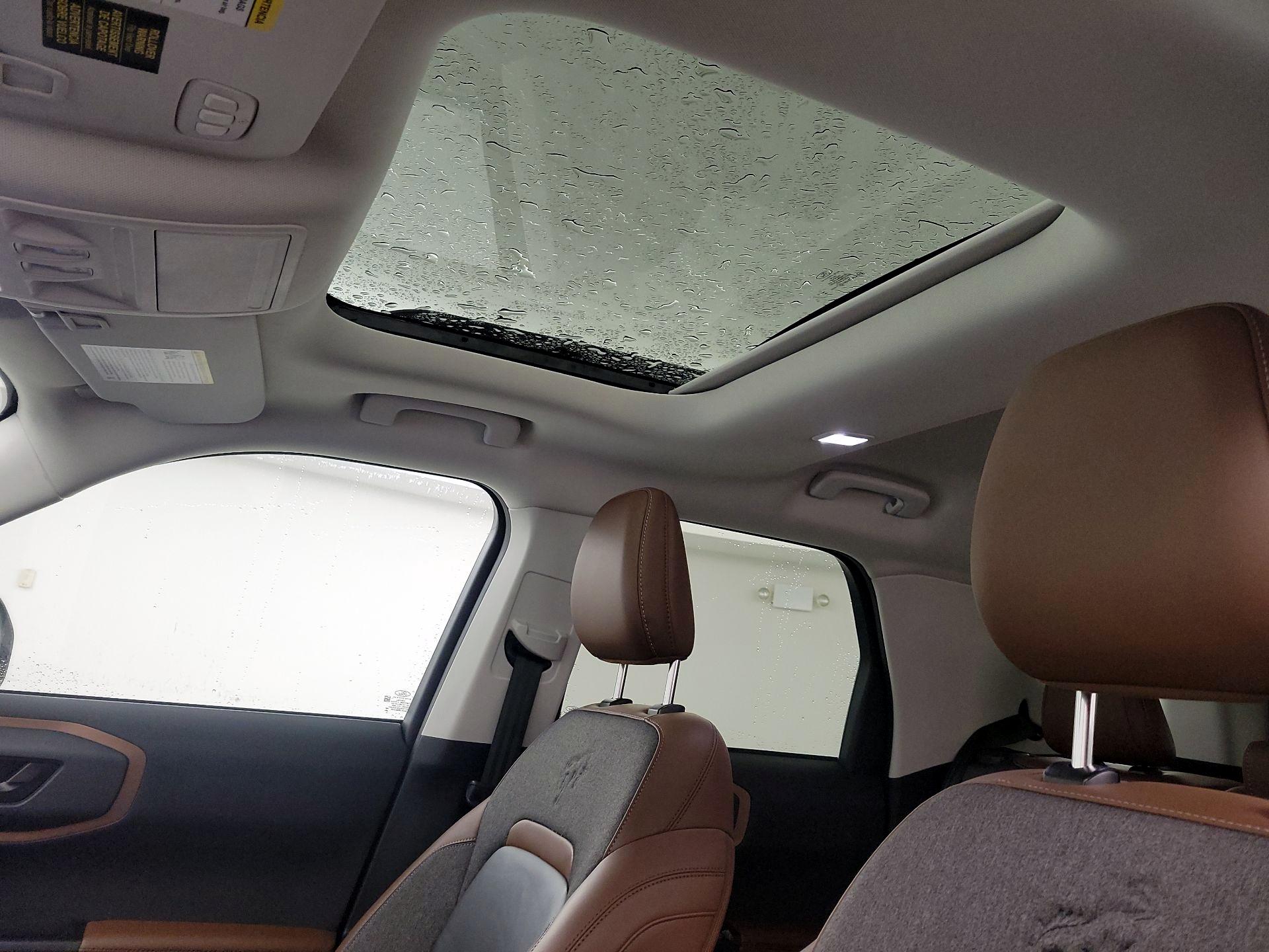 Thumbnail: 2023 Ford Bronco Sport - 19