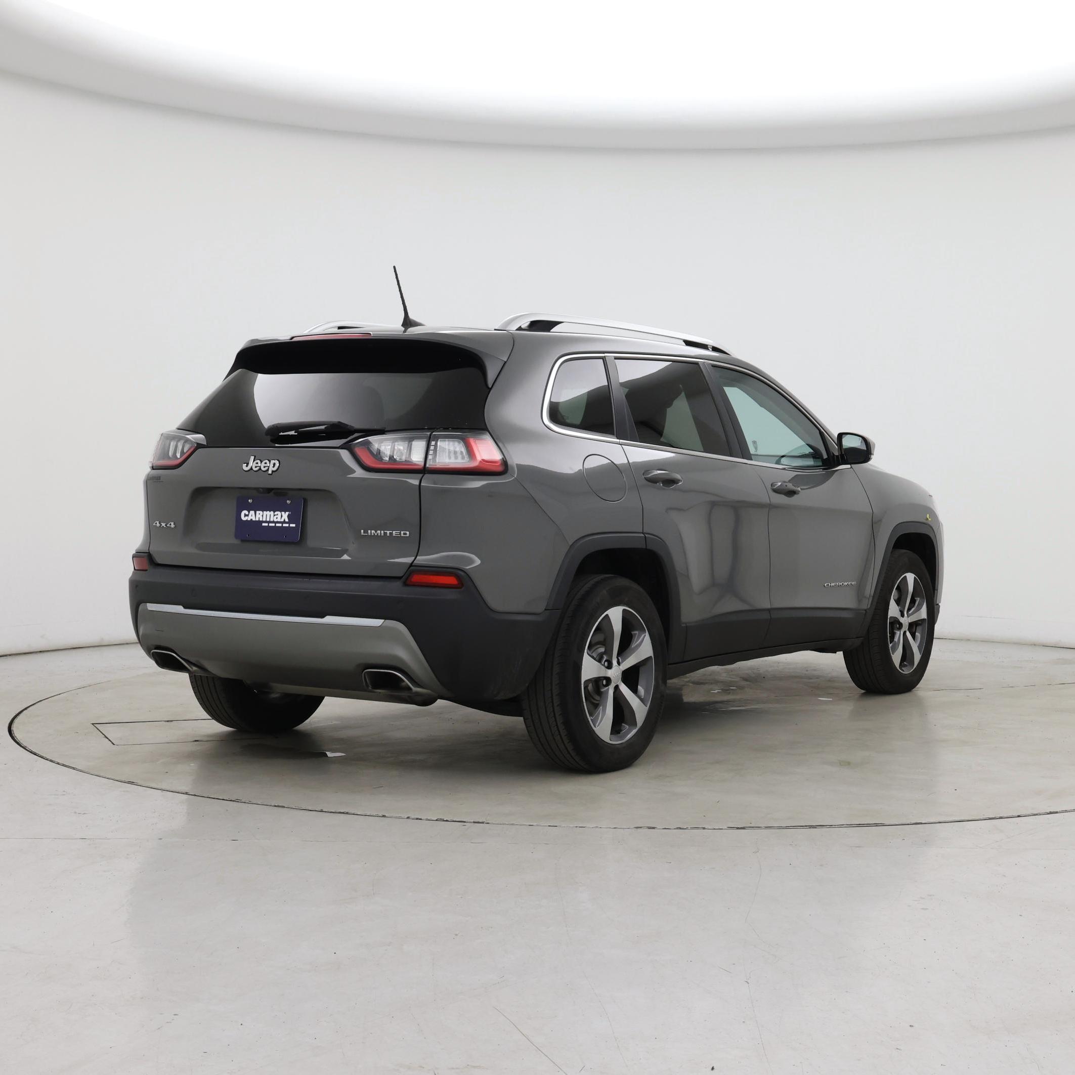 Thumbnail: 2020 Jeep Cherokee - 8