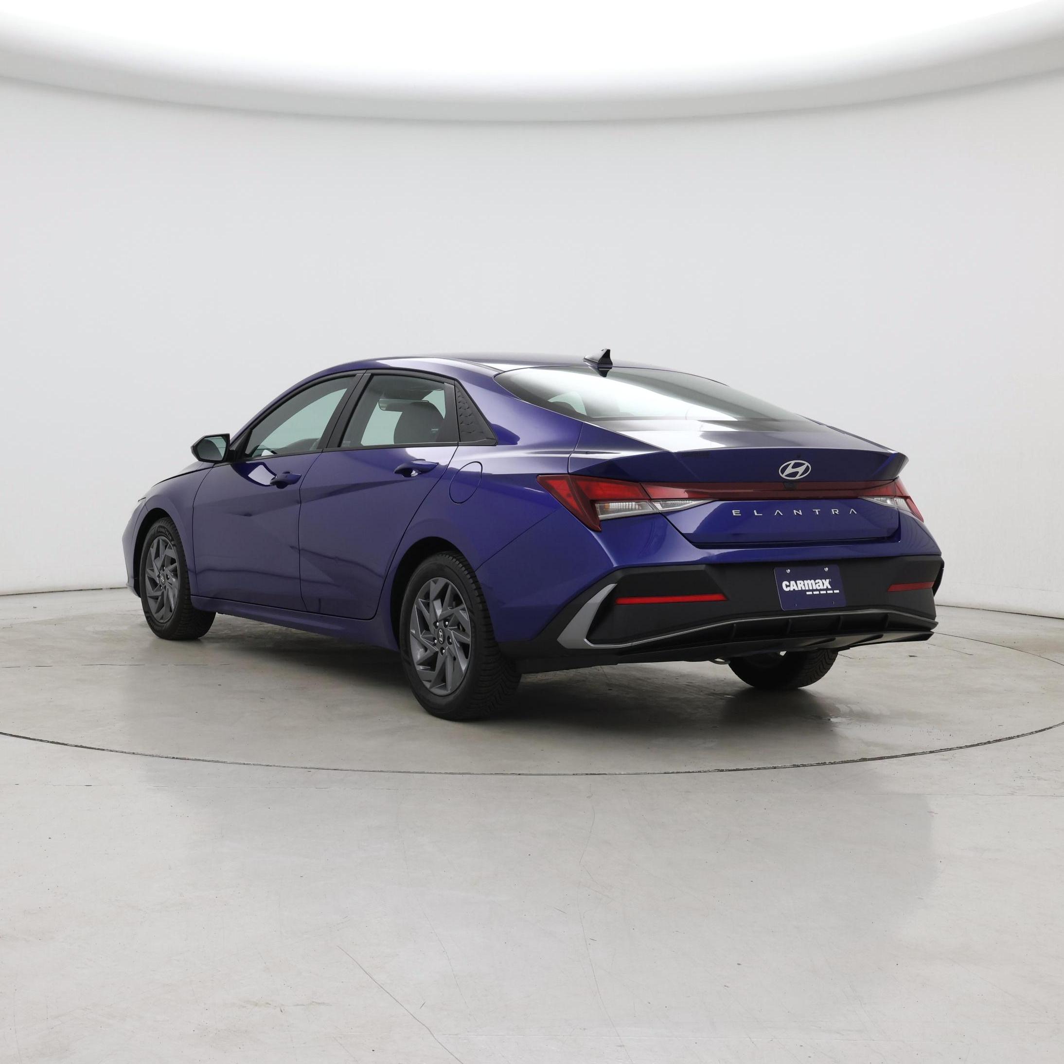 Thumbnail: 2024 Hyundai Elantra - 2