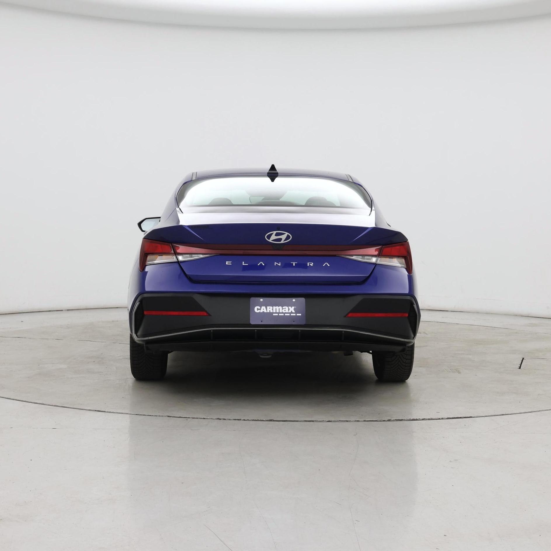 Thumbnail: 2024 Hyundai Elantra - 6