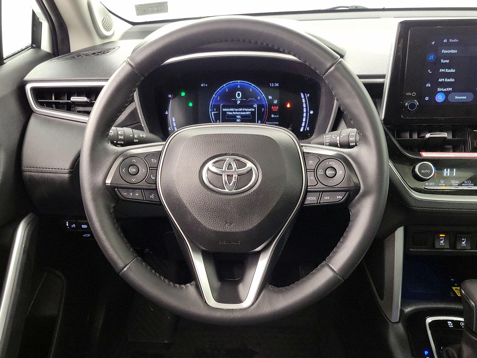 Thumbnail: 2023 Toyota Corolla Cross - 10