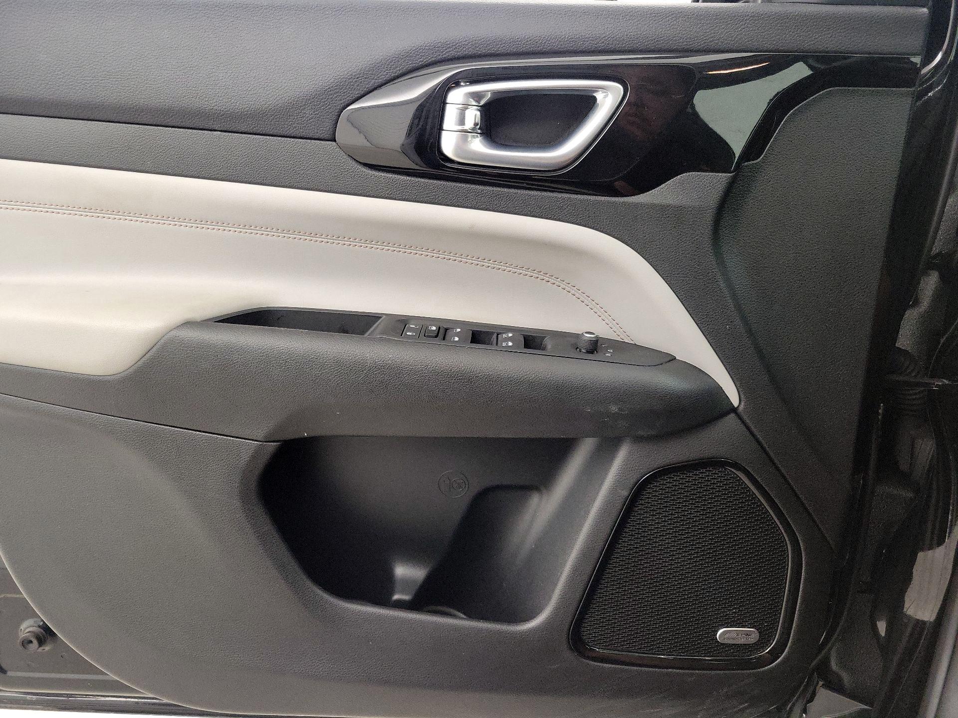 Thumbnail: 2022 Jeep Compass - 12