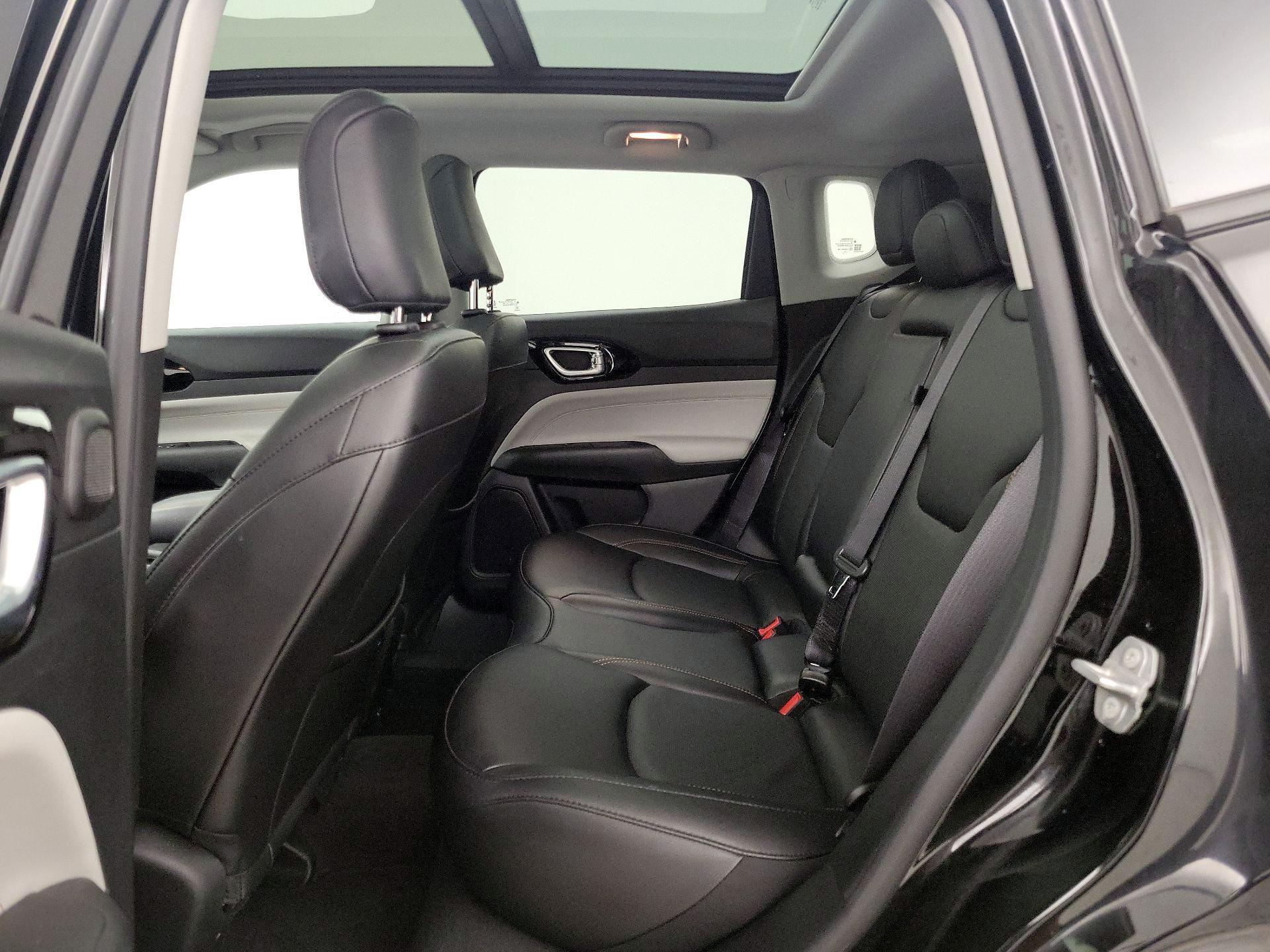 Thumbnail: 2022 Jeep Compass - 20