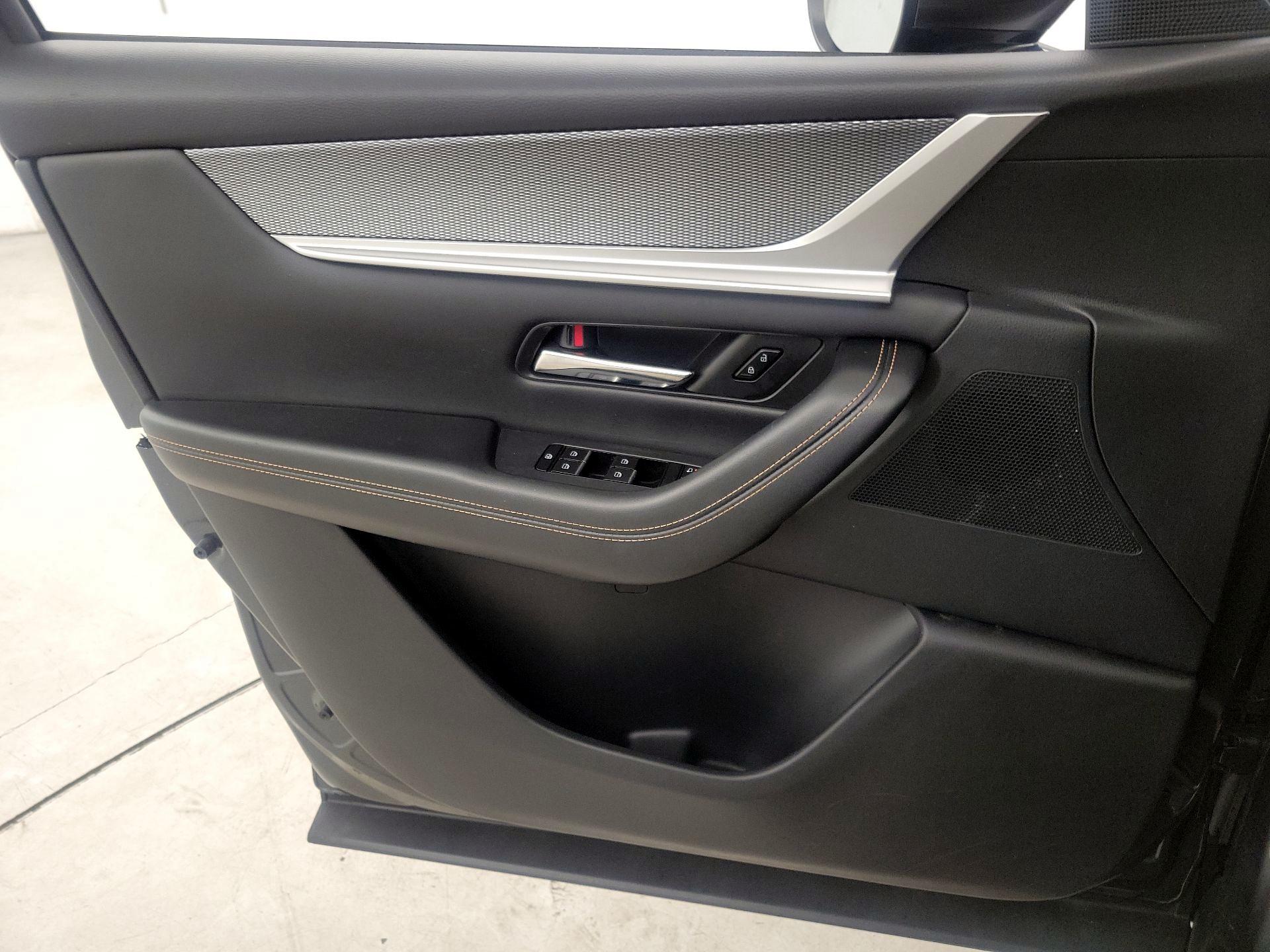 Thumbnail: 2024 Mazda CX-90 - 12