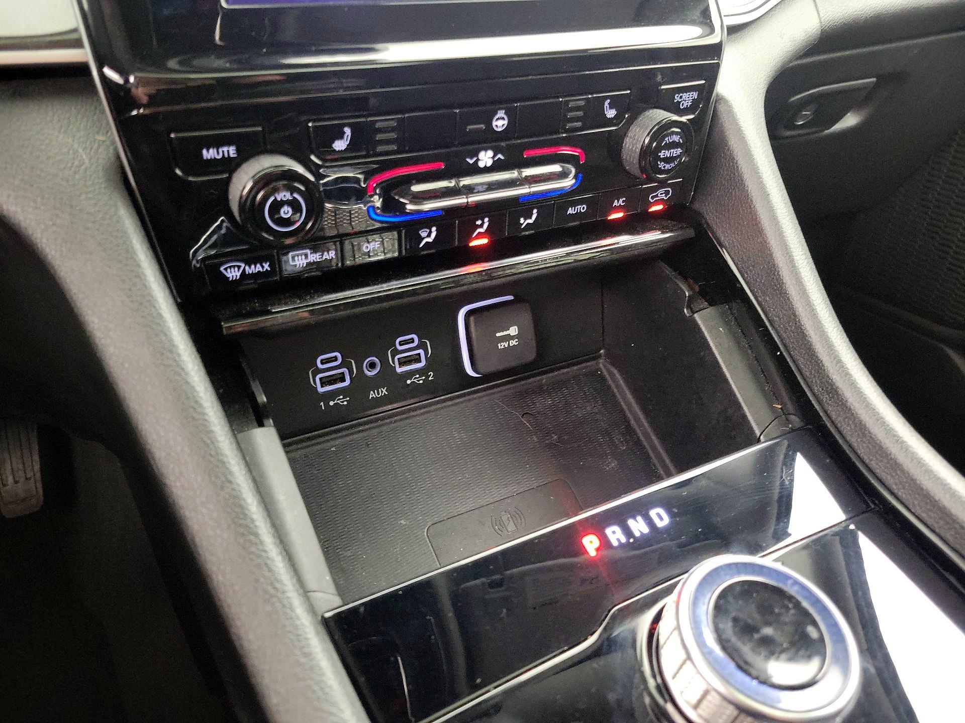 Thumbnail: 2023 Jeep Grand Cherokee - 18