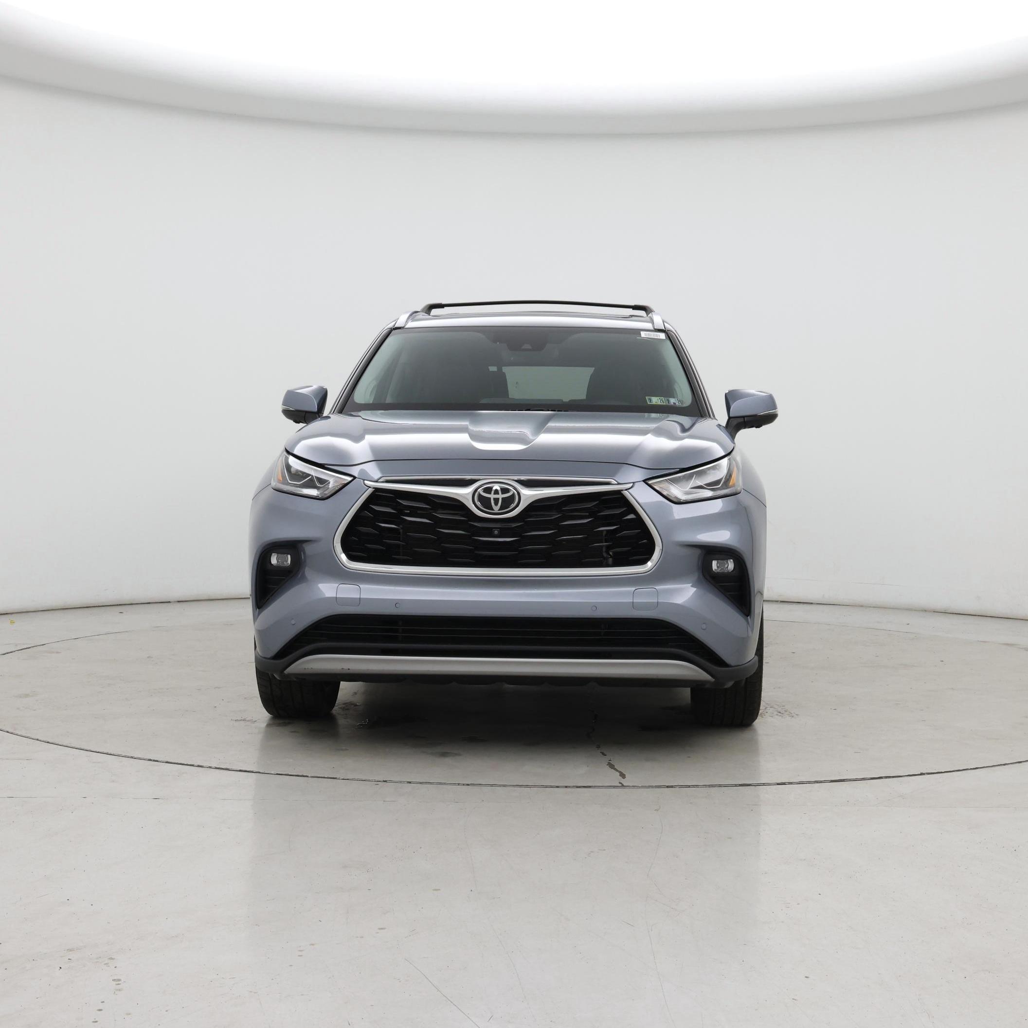 Thumbnail: 2023 Toyota Highlander - 5