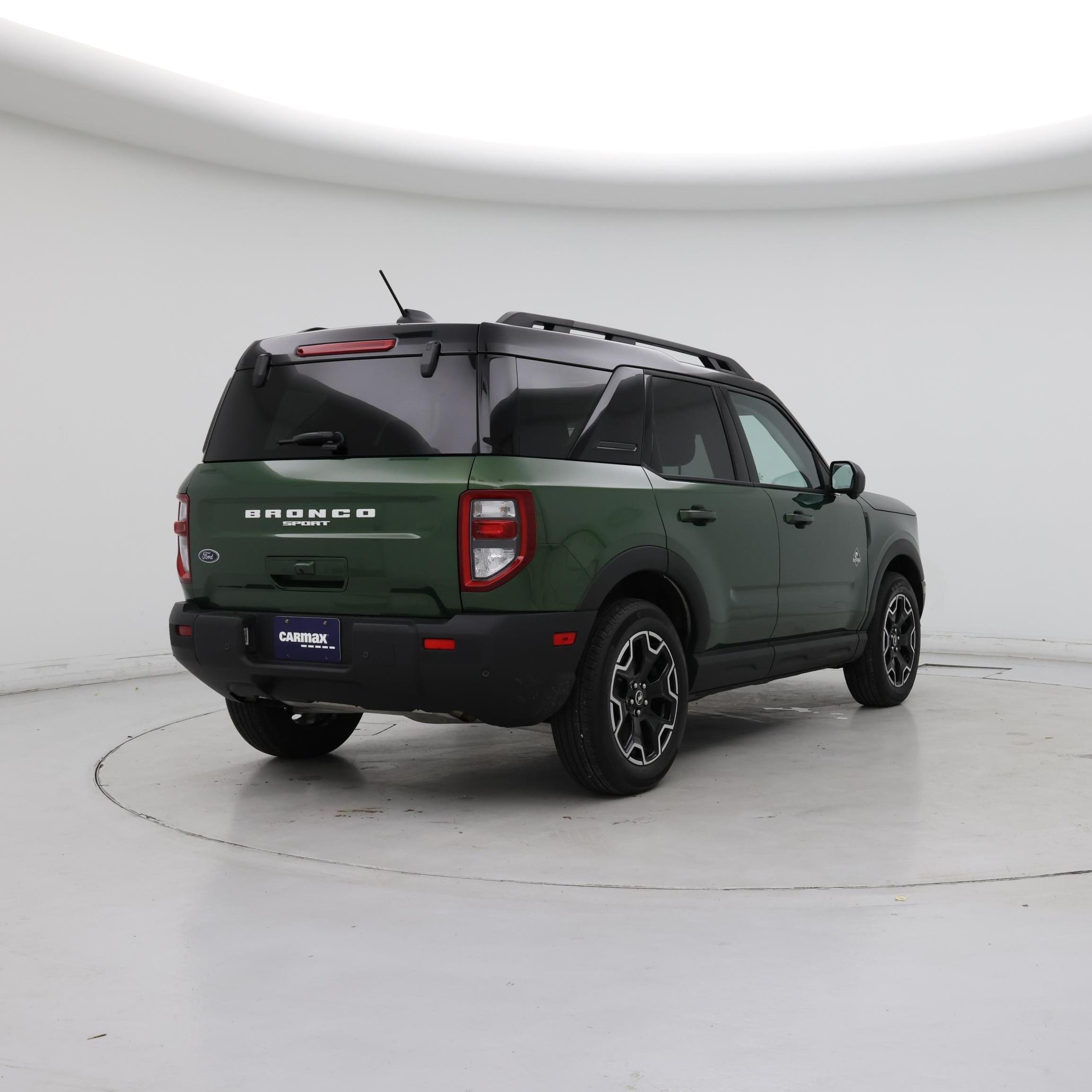 Thumbnail: 2025 Ford Bronco Sport - 8