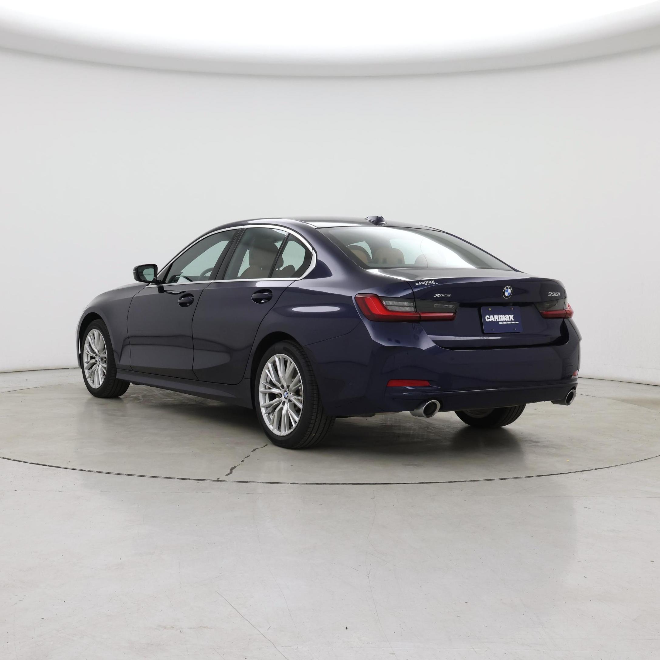 Thumbnail: 2024 BMW 3 Series - 2