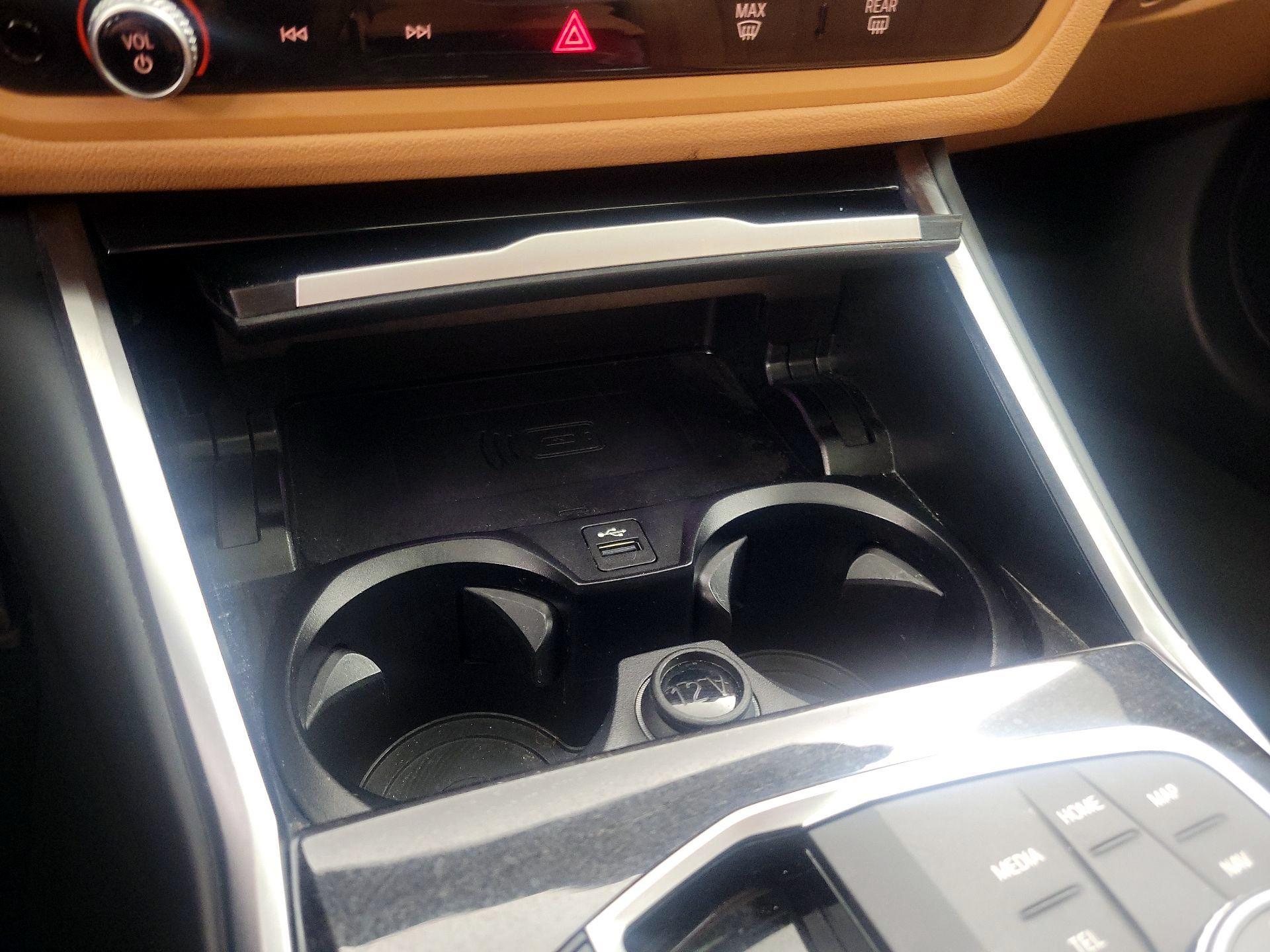 Thumbnail: 2024 BMW 3 Series - 19