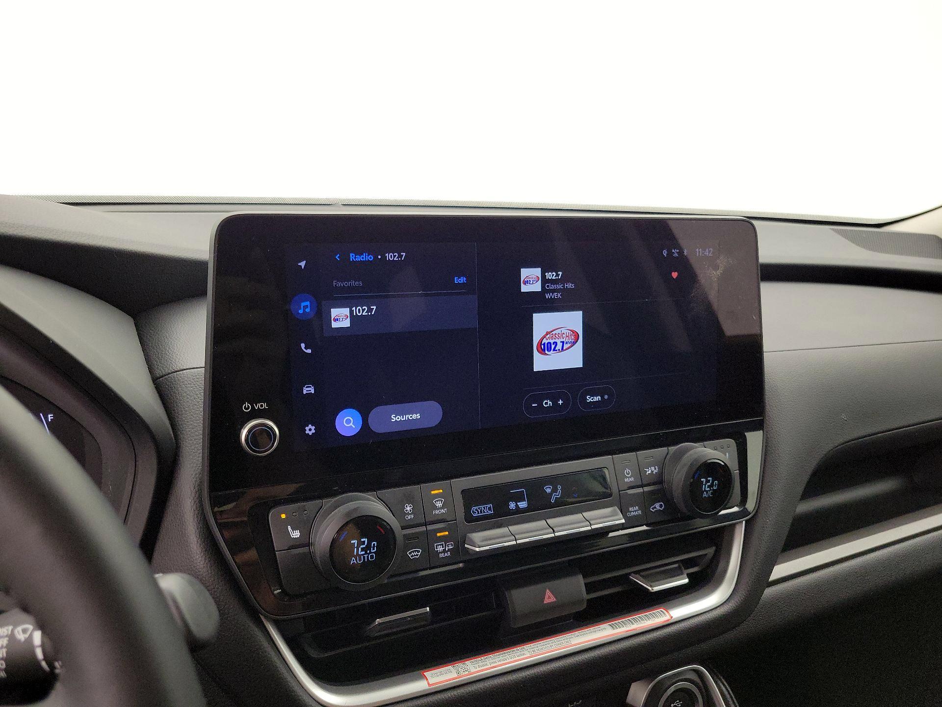 Thumbnail: 2025 Toyota Grand Highlander - 15