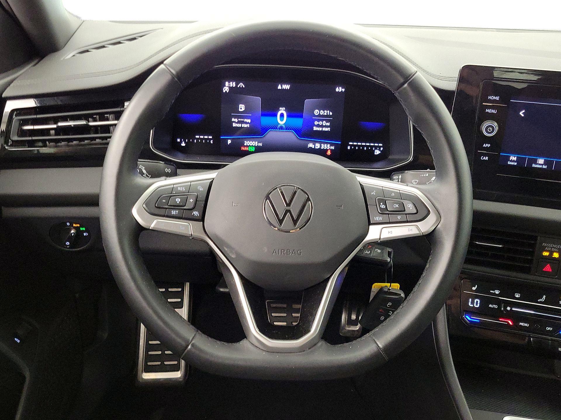 Thumbnail: 2025 Volkswagen Jetta - 10
