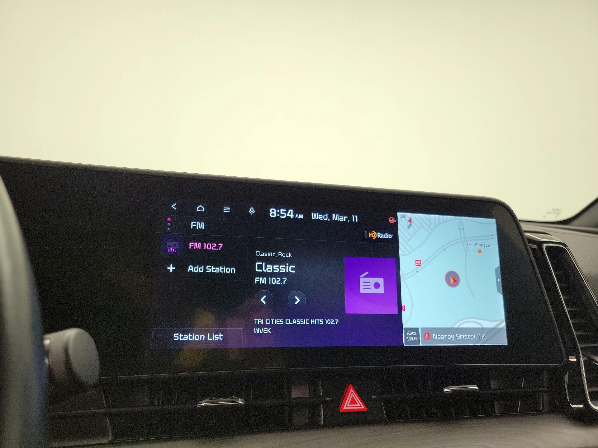 Thumbnail: 2023 Kia Sportage - 16