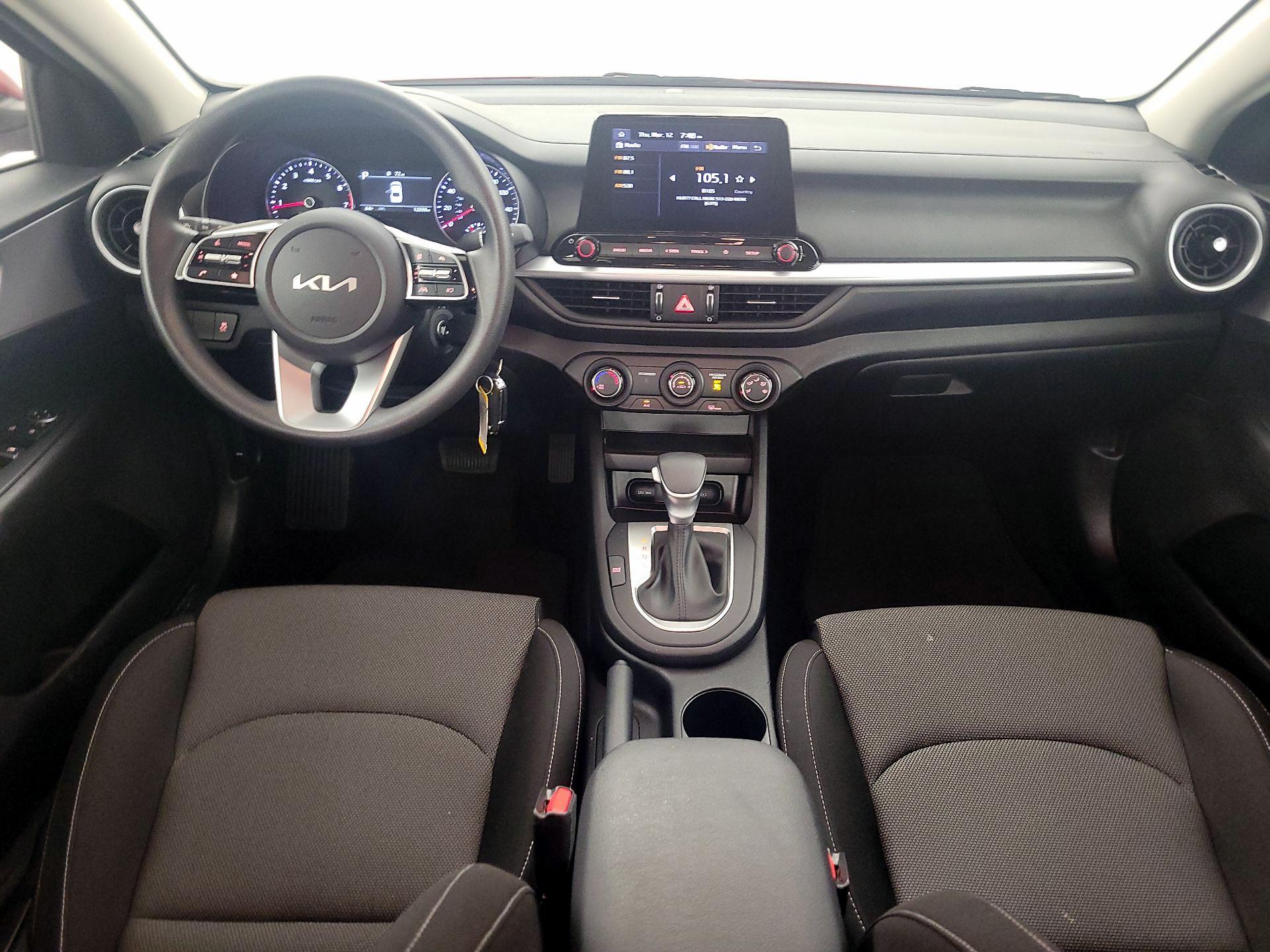 Thumbnail: 2024 Kia Forte - 9