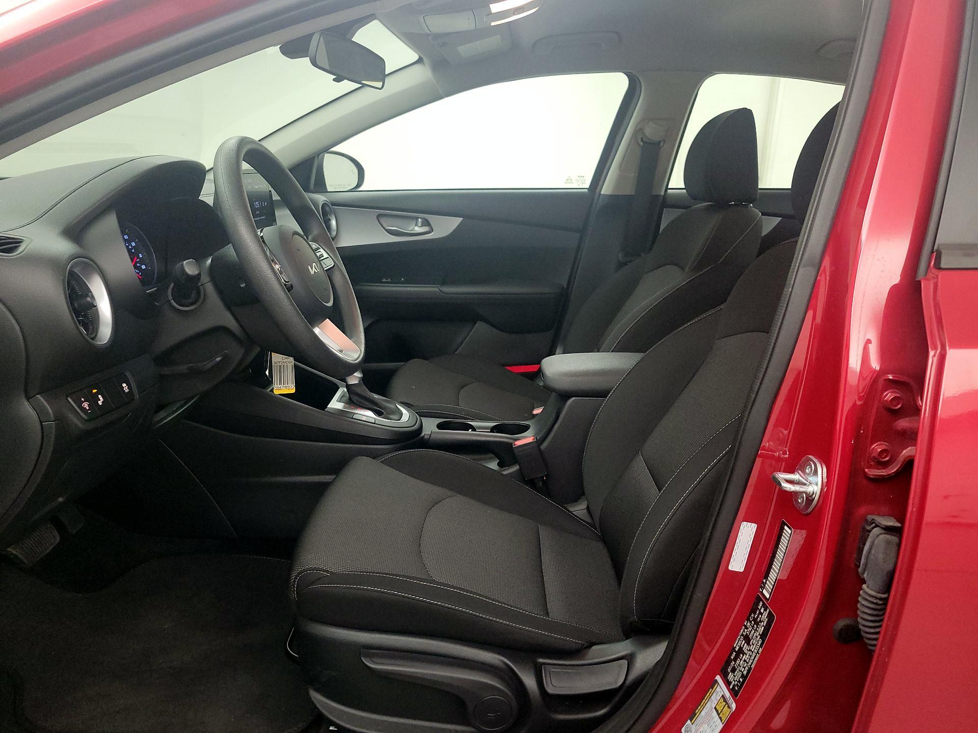 Thumbnail: 2024 Kia Forte - 11