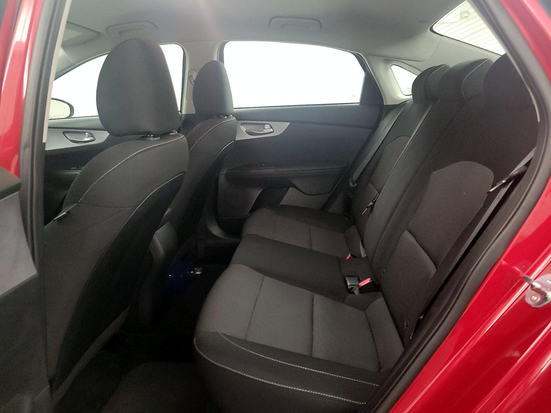 Thumbnail: 2024 Kia Forte - 19