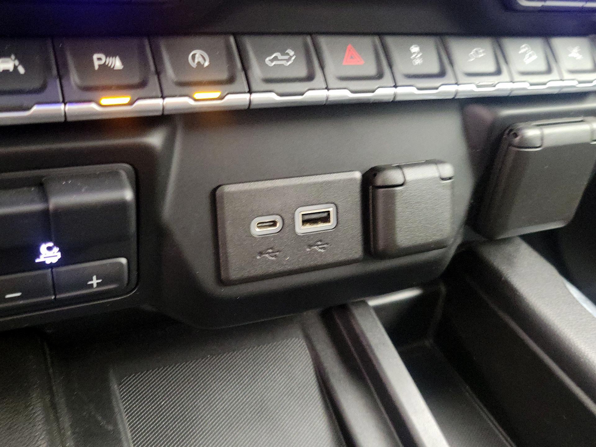 Thumbnail: 2021 GMC Sierra 1500 - 19